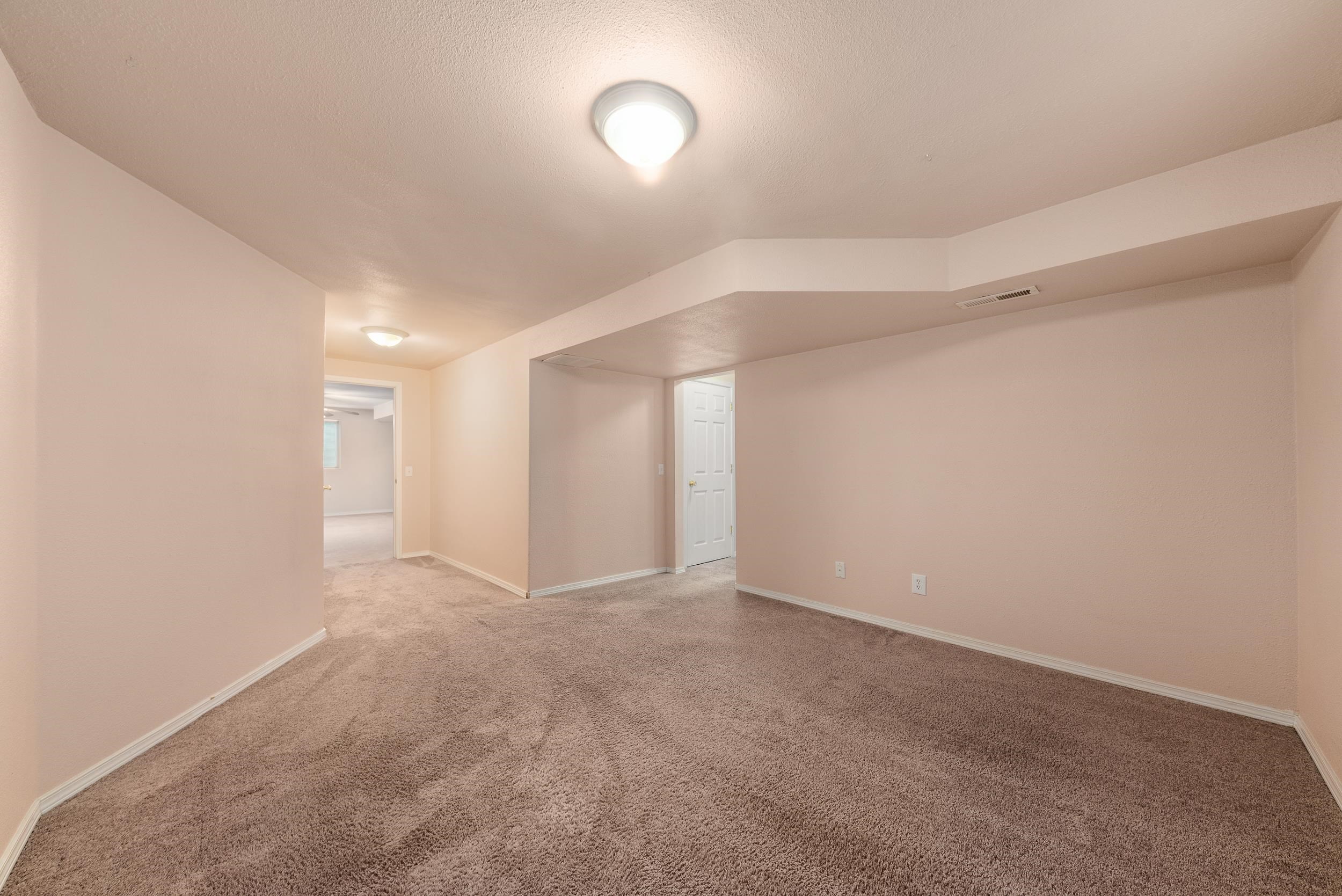 5981 Blackstone Way - Photo 33