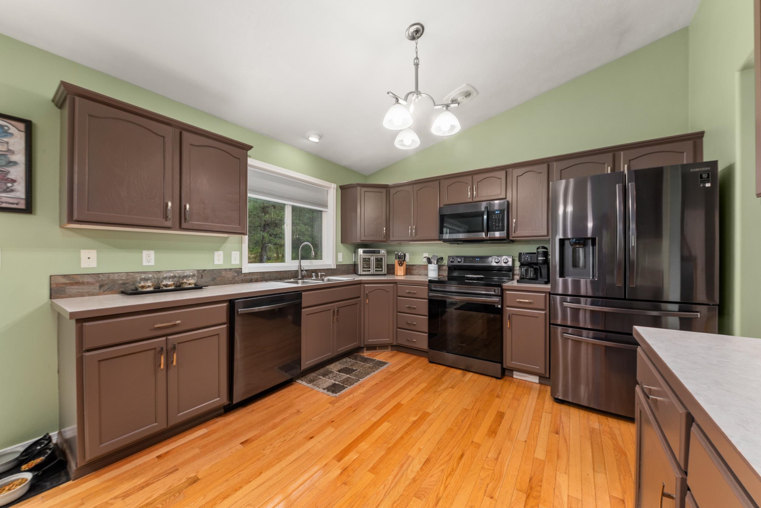 5981 Blackstone Way - Photo 9