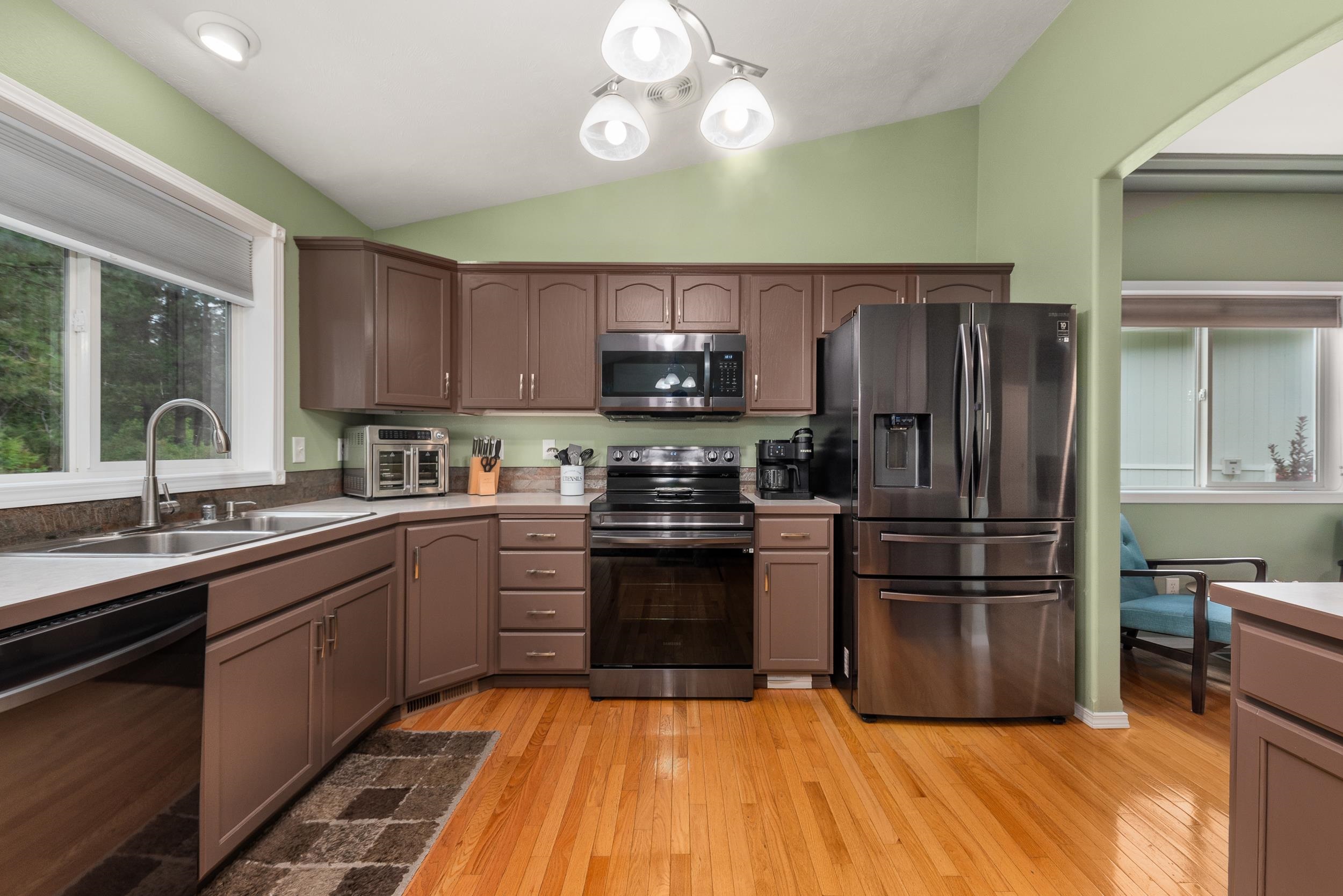 5981 Blackstone Way - Photo 10
