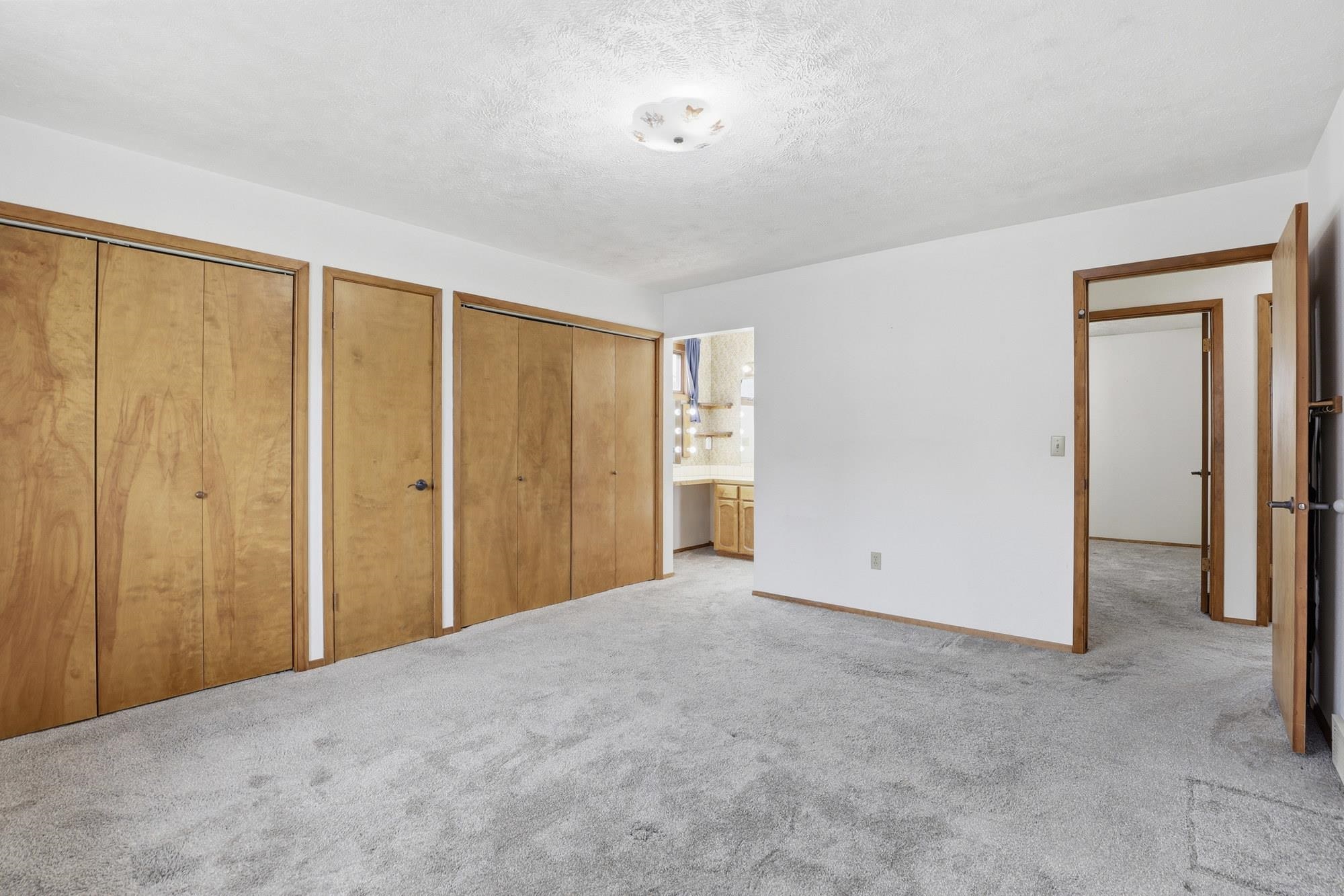 11618 E 35TH Ave - Photo 12