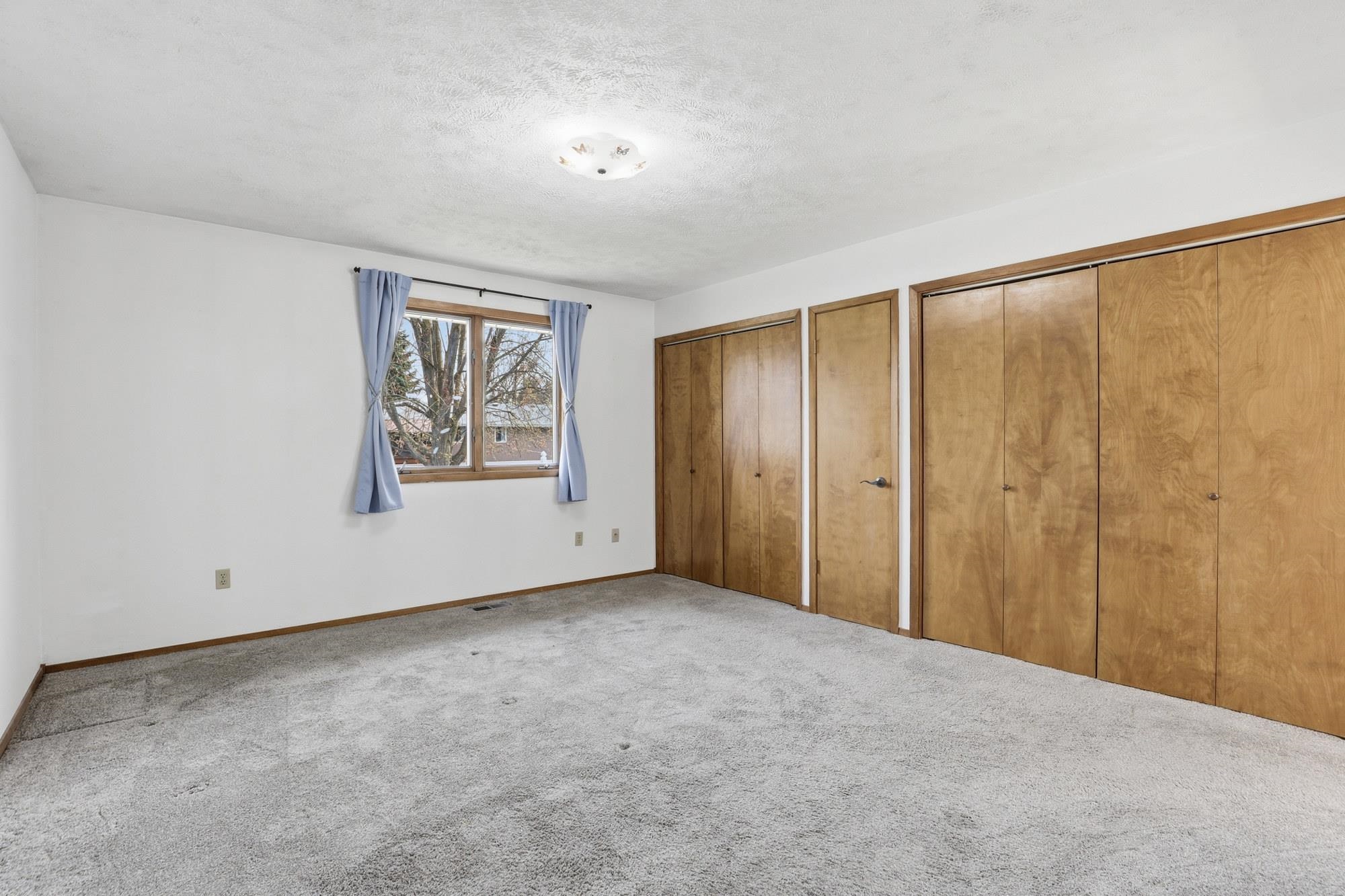11618 E 35TH Ave - Photo 13