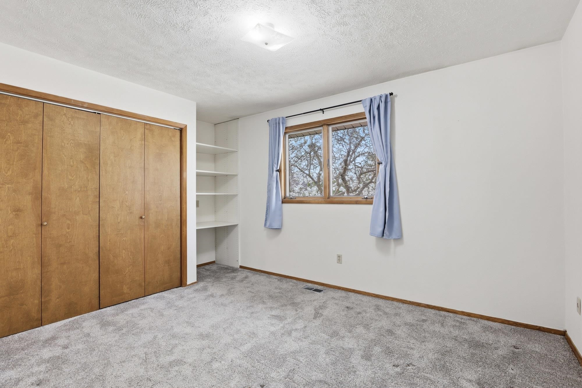 11618 E 35TH Ave - Photo 16