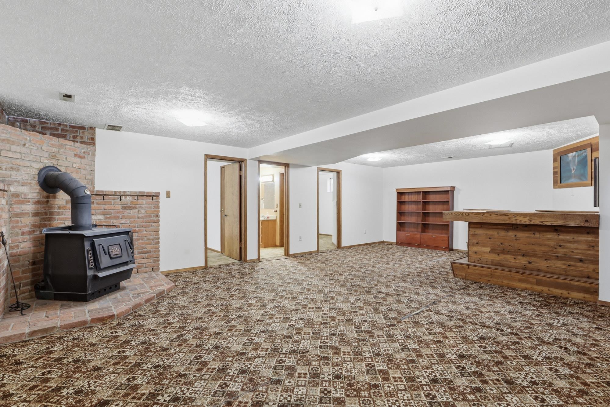 11618 E 35TH Ave - Photo 20