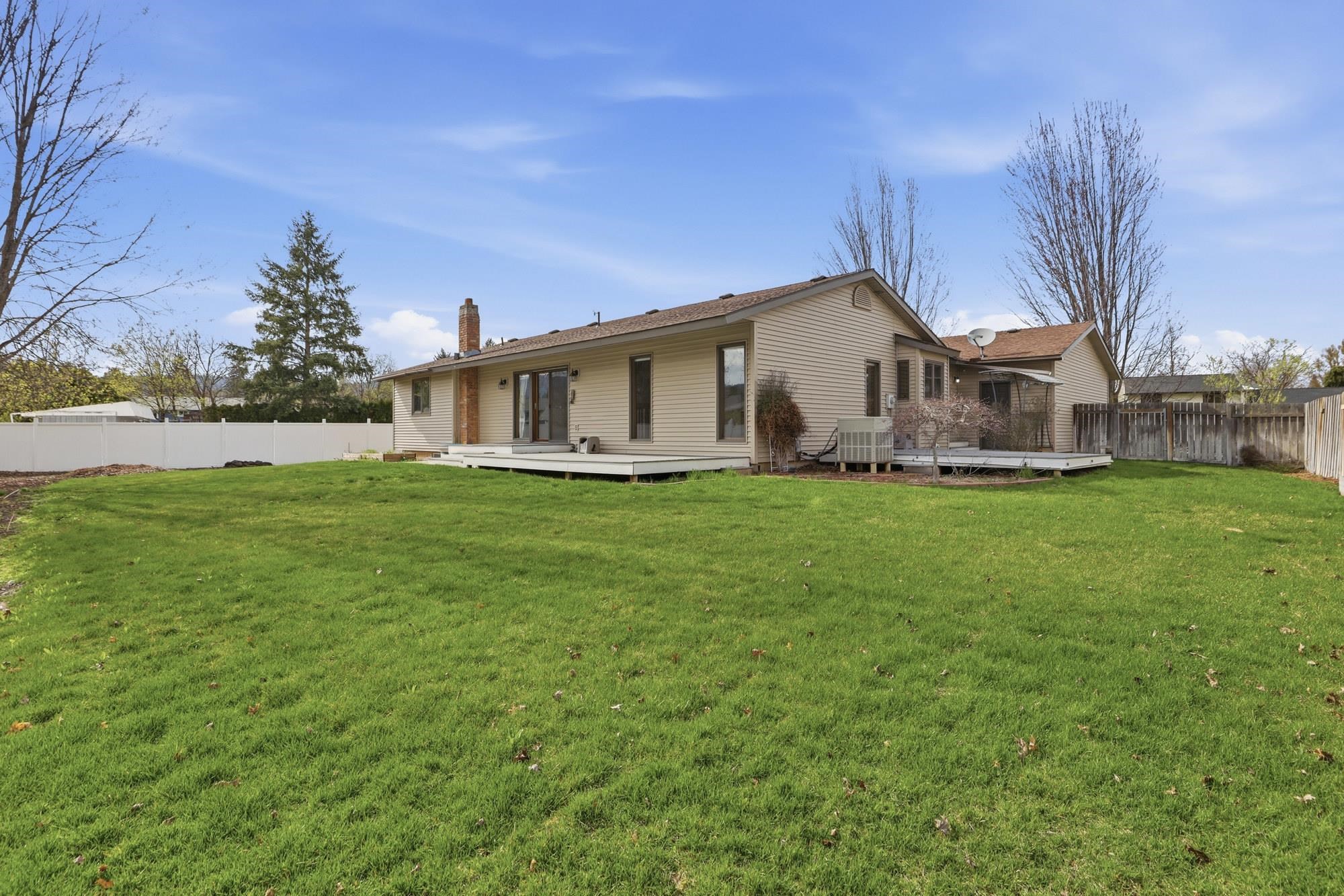 11618 E 35TH Ave - Photo 30