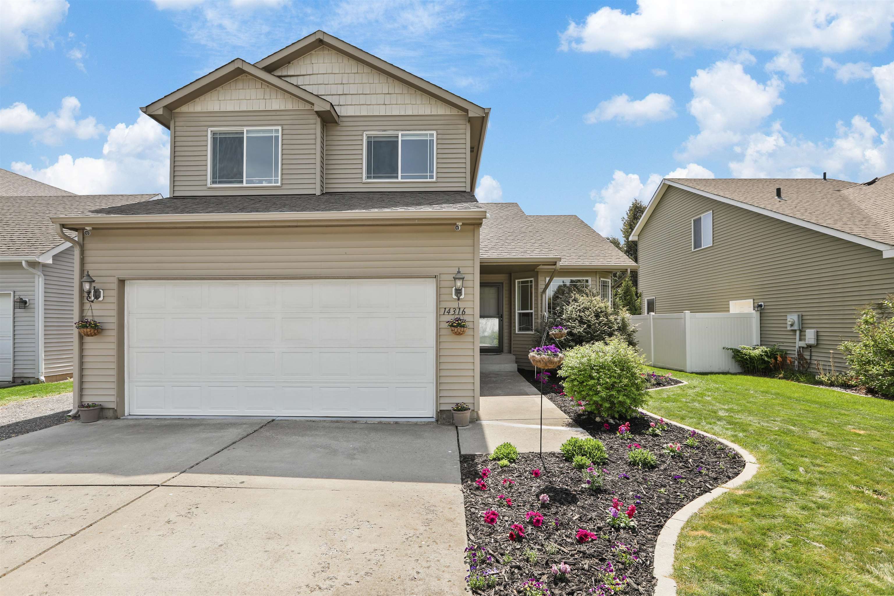 14316 E 31st Ln - Photo 1