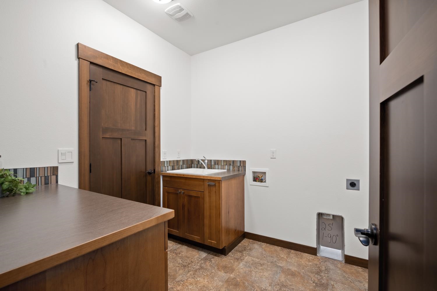 18211 E Memory Ln - Photo 30