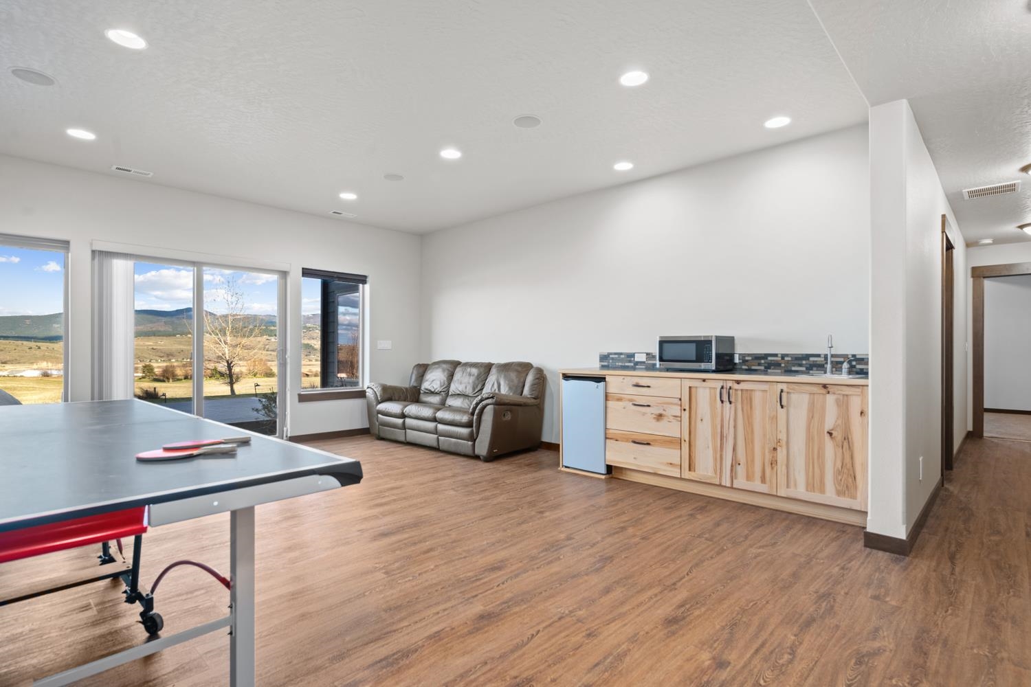 18211 E Memory Ln - Photo 34