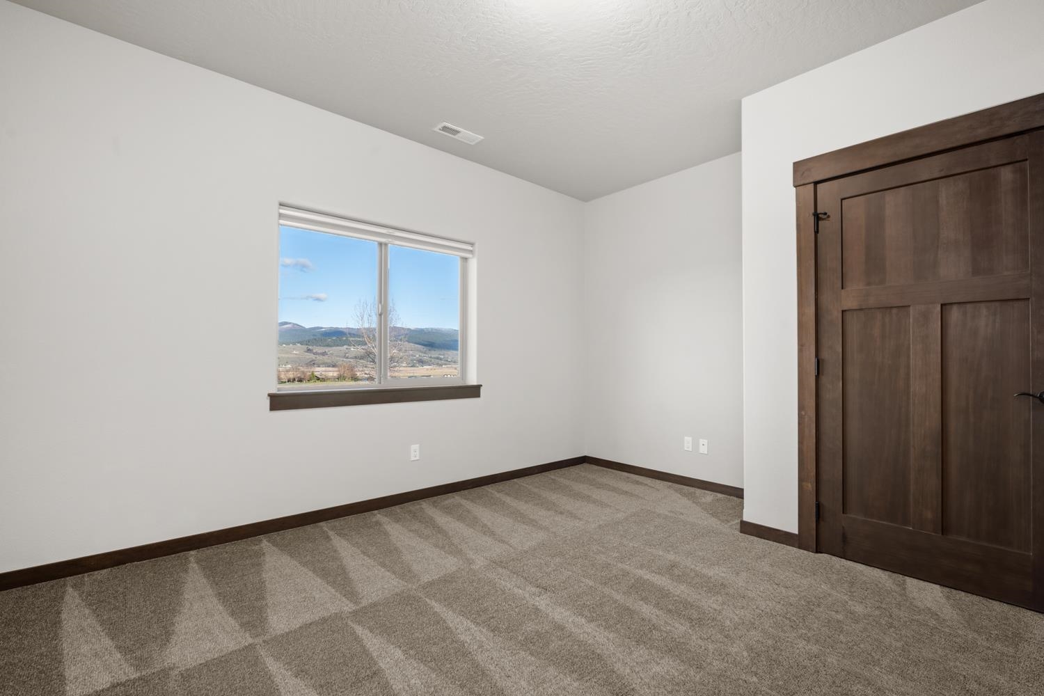 18211 E Memory Ln - Photo 36