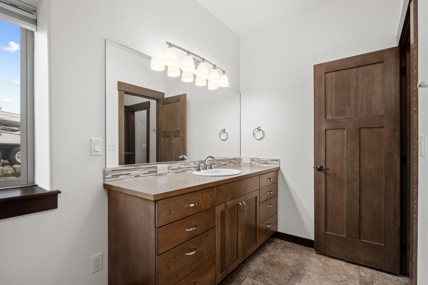 18211 E Memory Ln - Photo 38