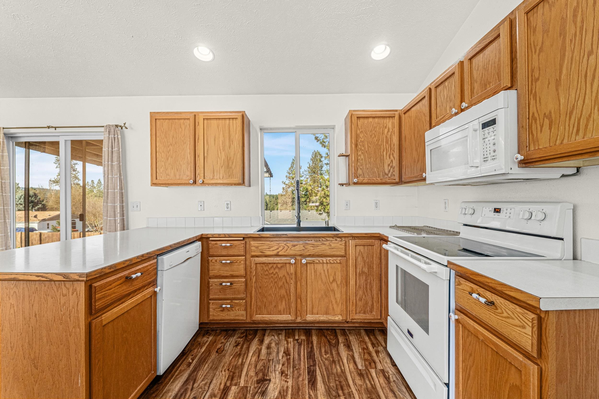 38121 N Frontage Rd - Photo 16
