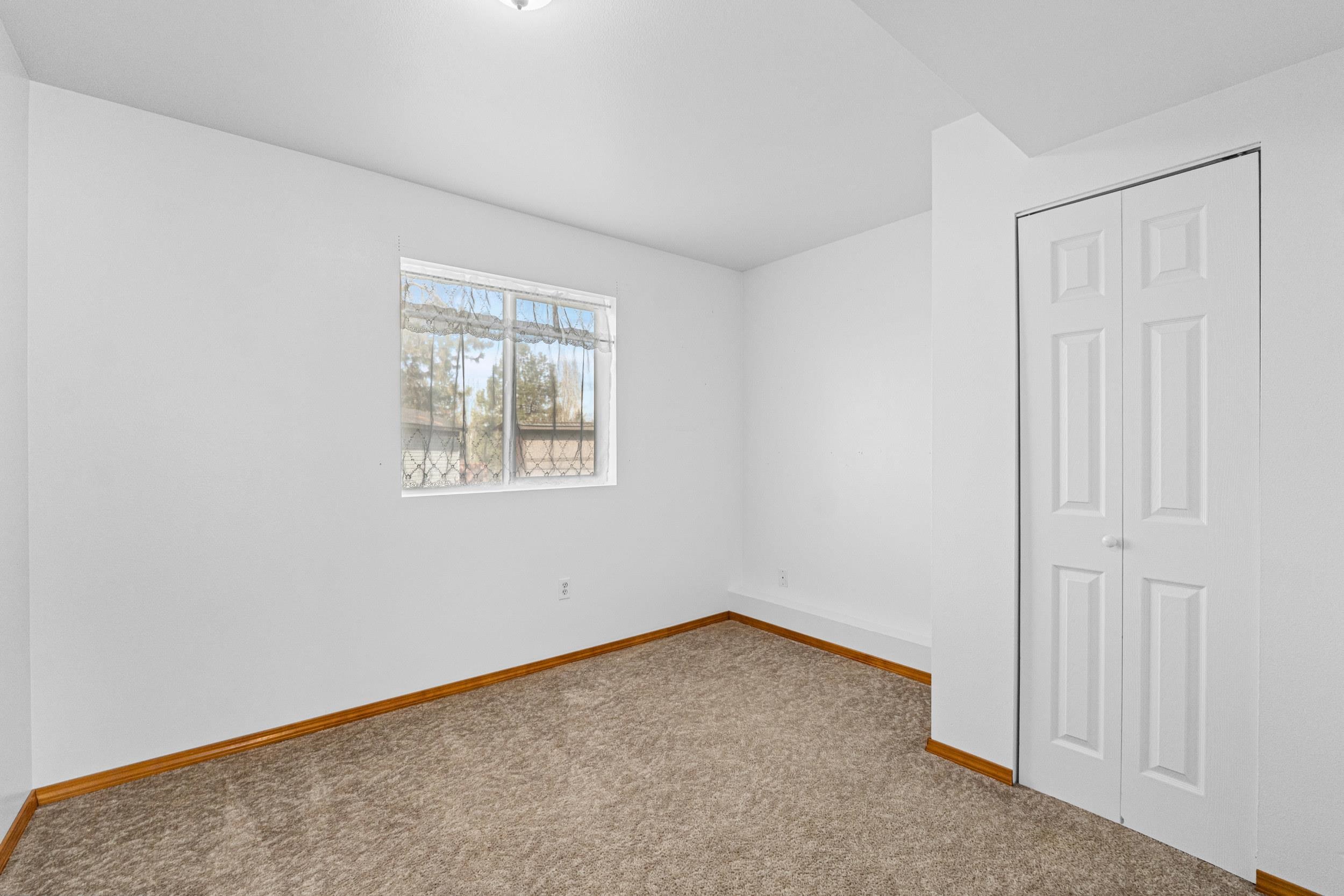 38121 N Frontage Rd - Photo 26