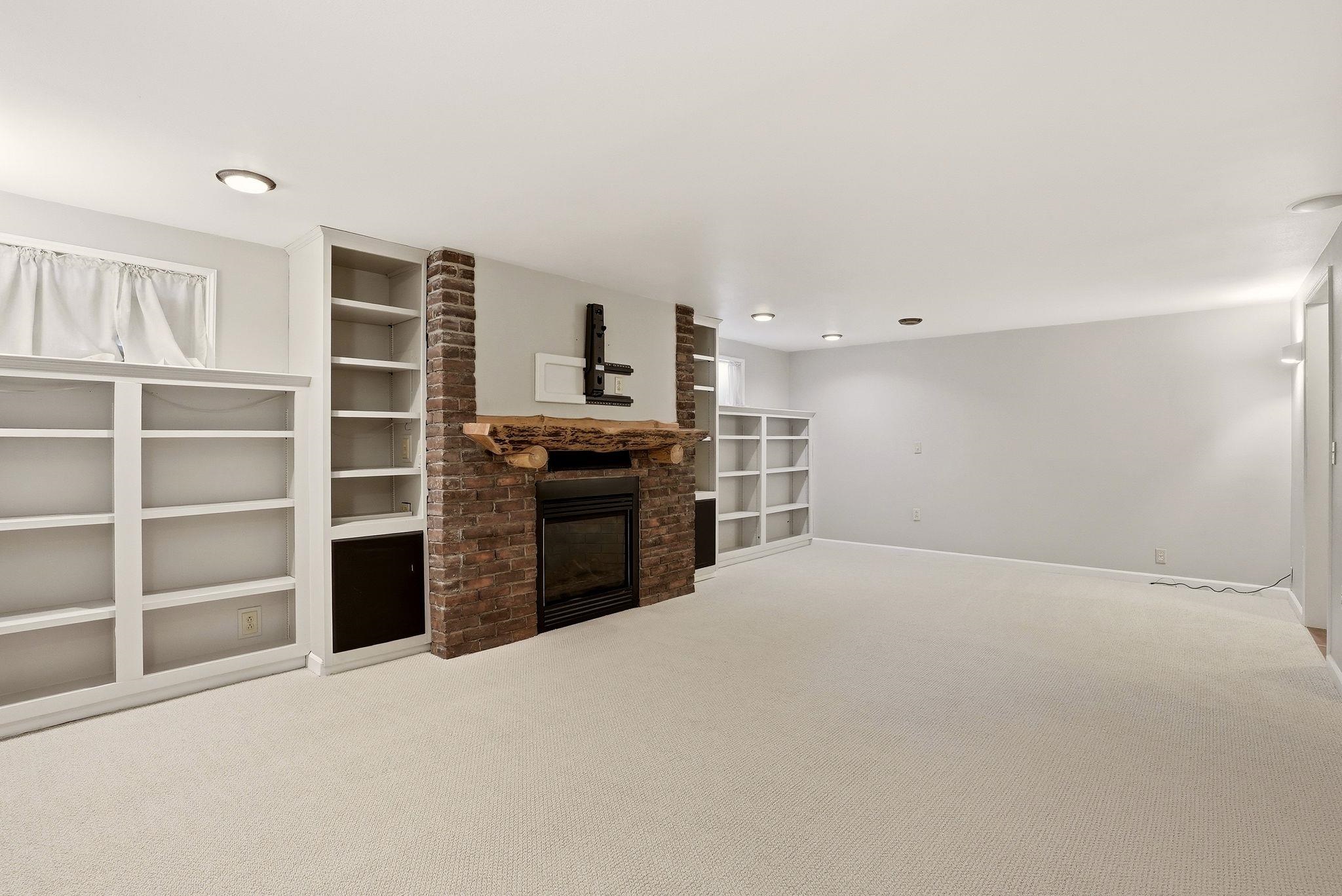 10324 N College Cir - Photo 20