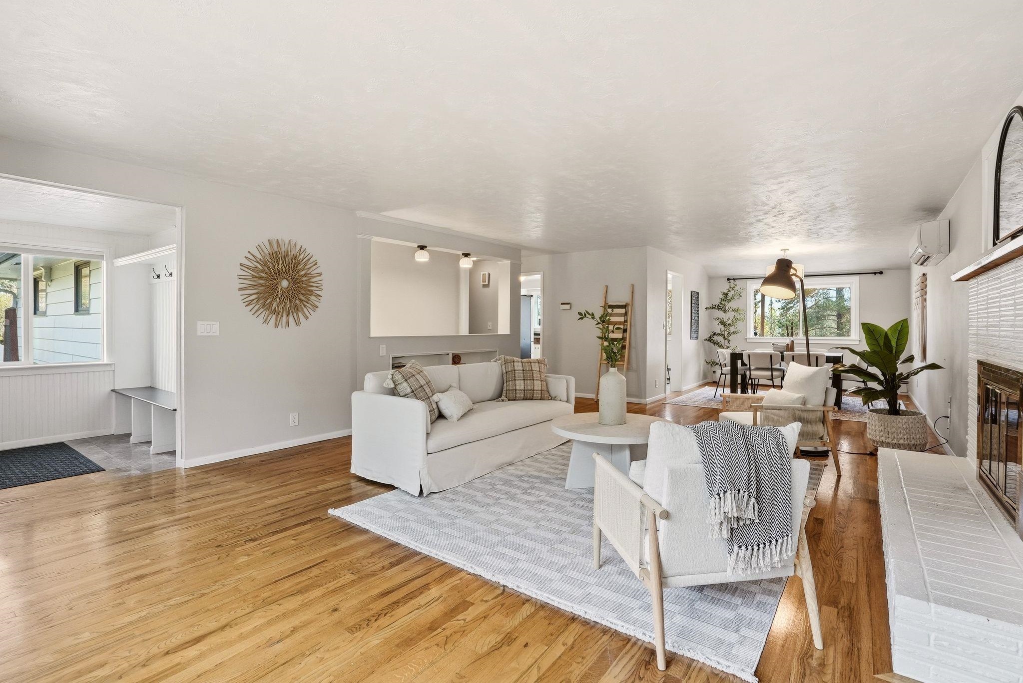 10324 N College Cir - Photo 3