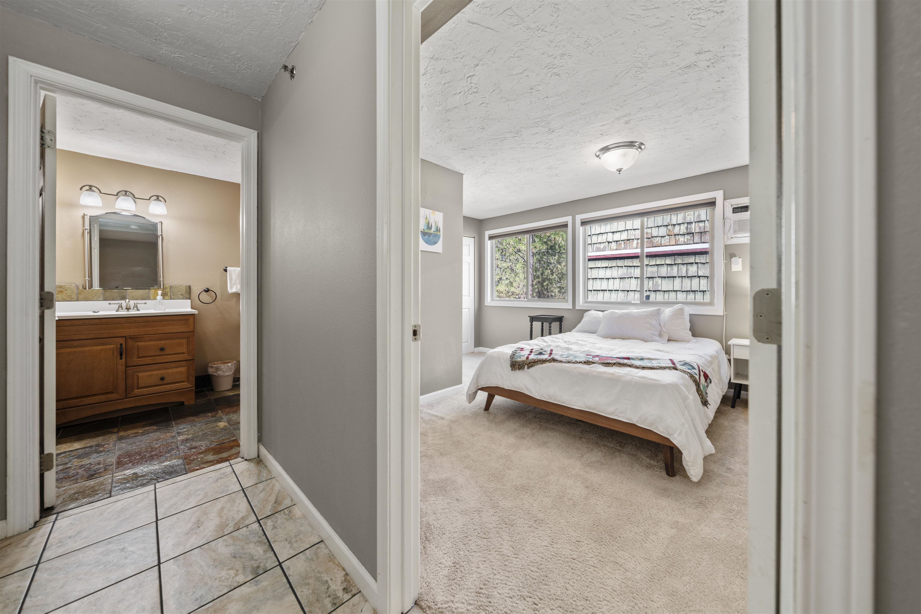 1823 W Northridge Court - Photo 3