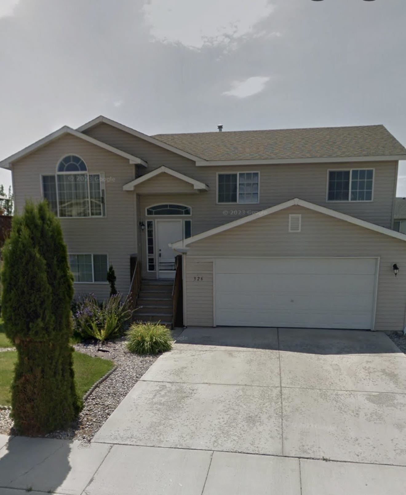 326 E Connie Ray Ave