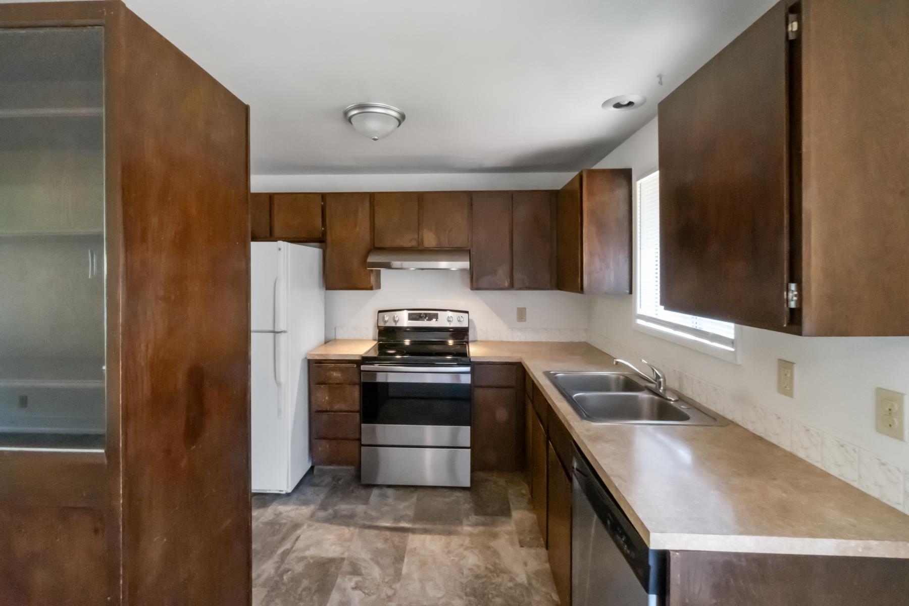 2616-2618 S Blake Rd - Photo 18