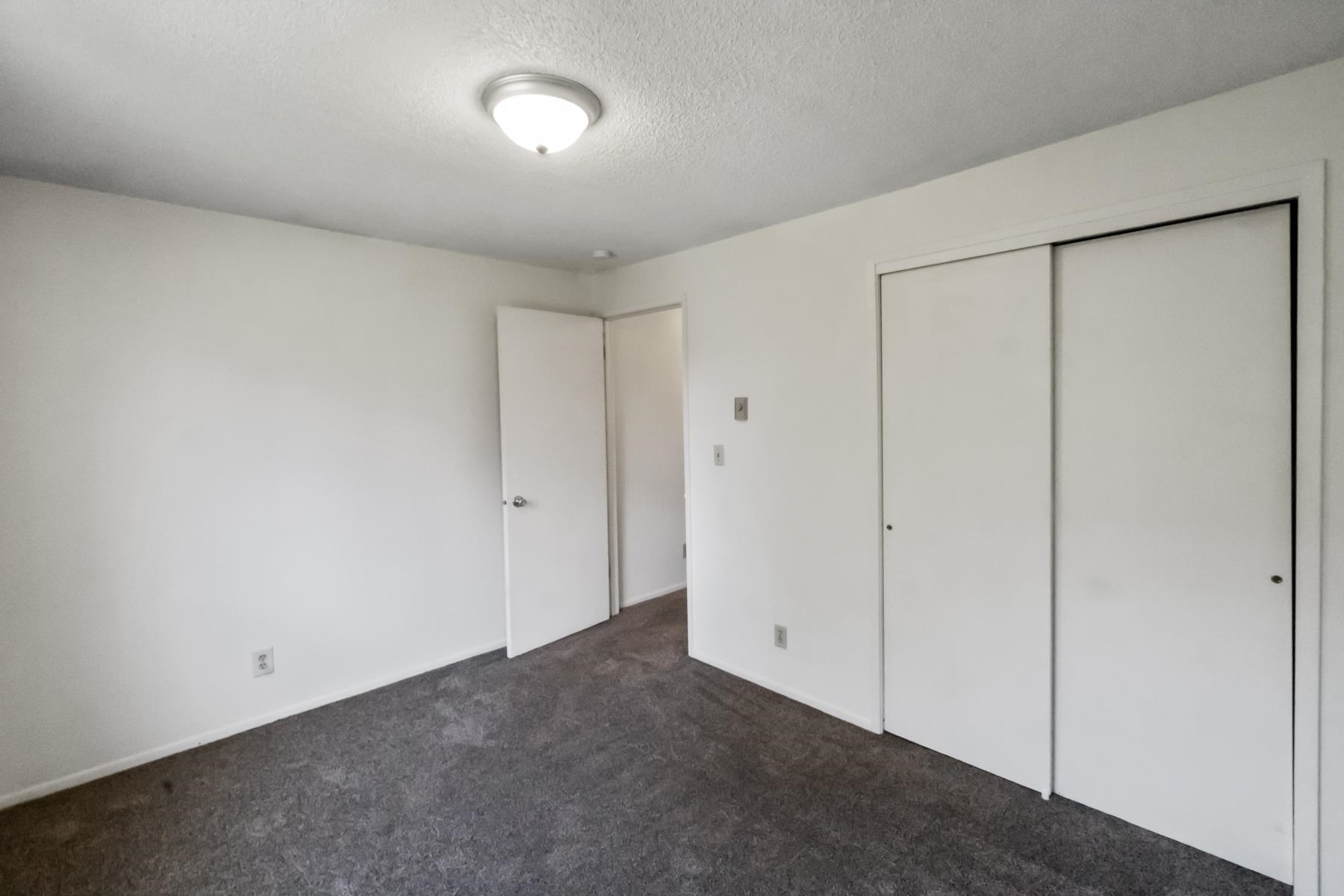2616-2618 S Blake Rd - Photo 24