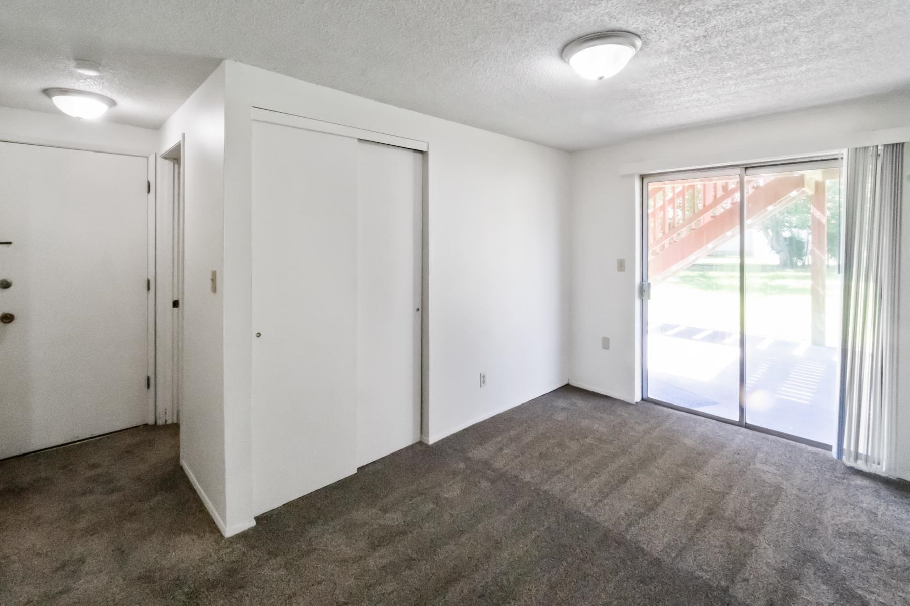 2616-2618 S Blake Rd - Photo 29