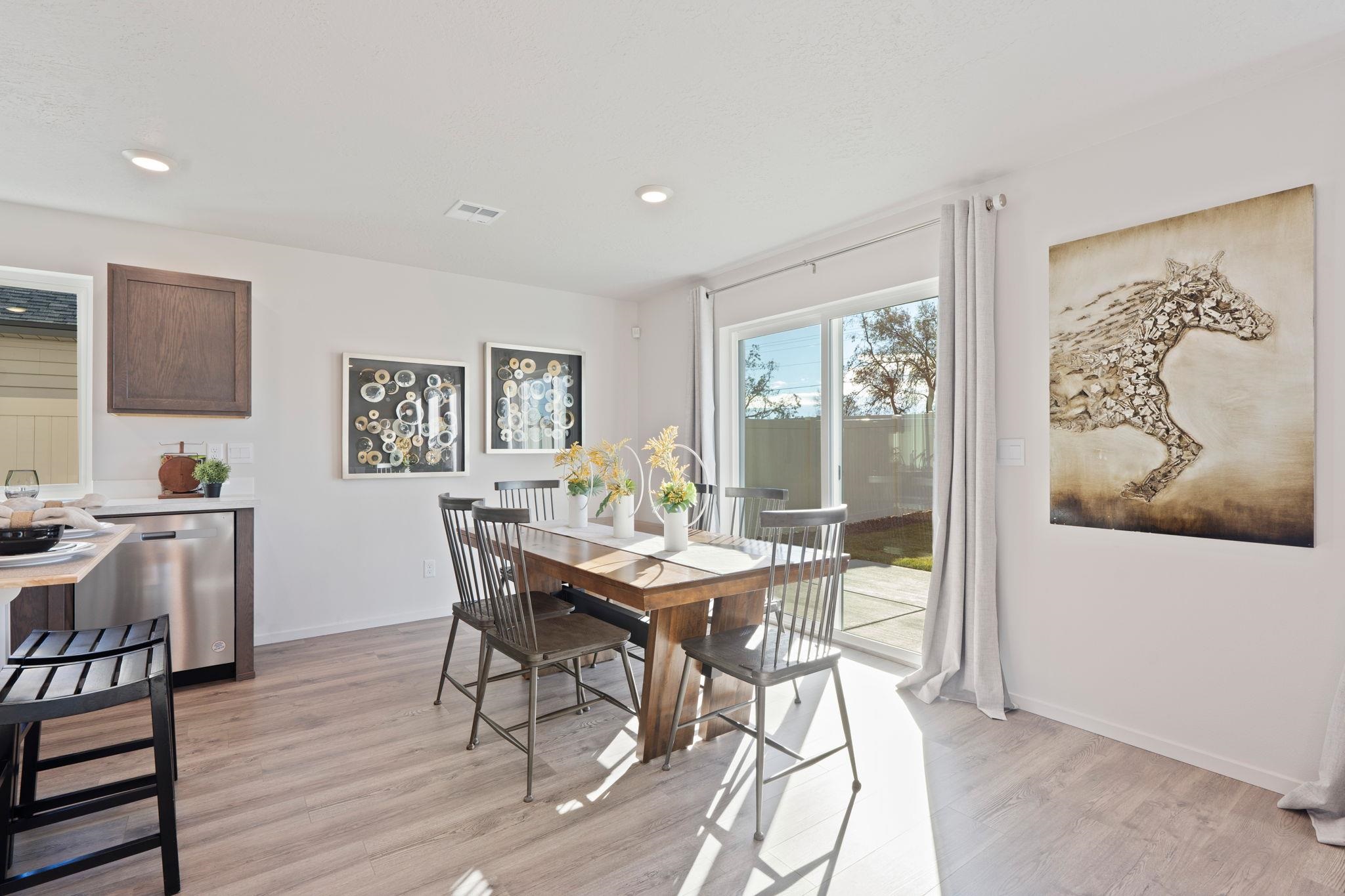 1561 E A St - Photo 18