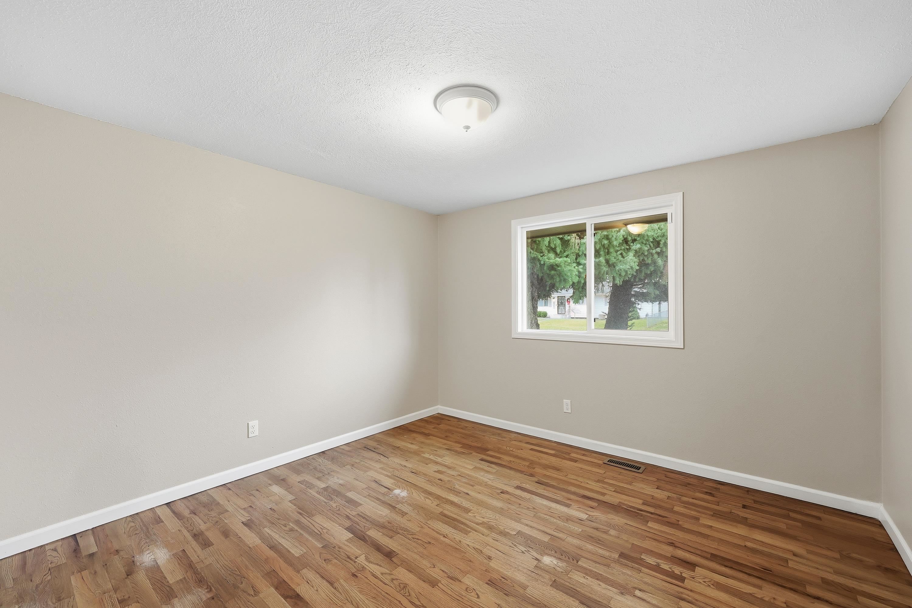 11619 E Buckeye Ave - Photo 15