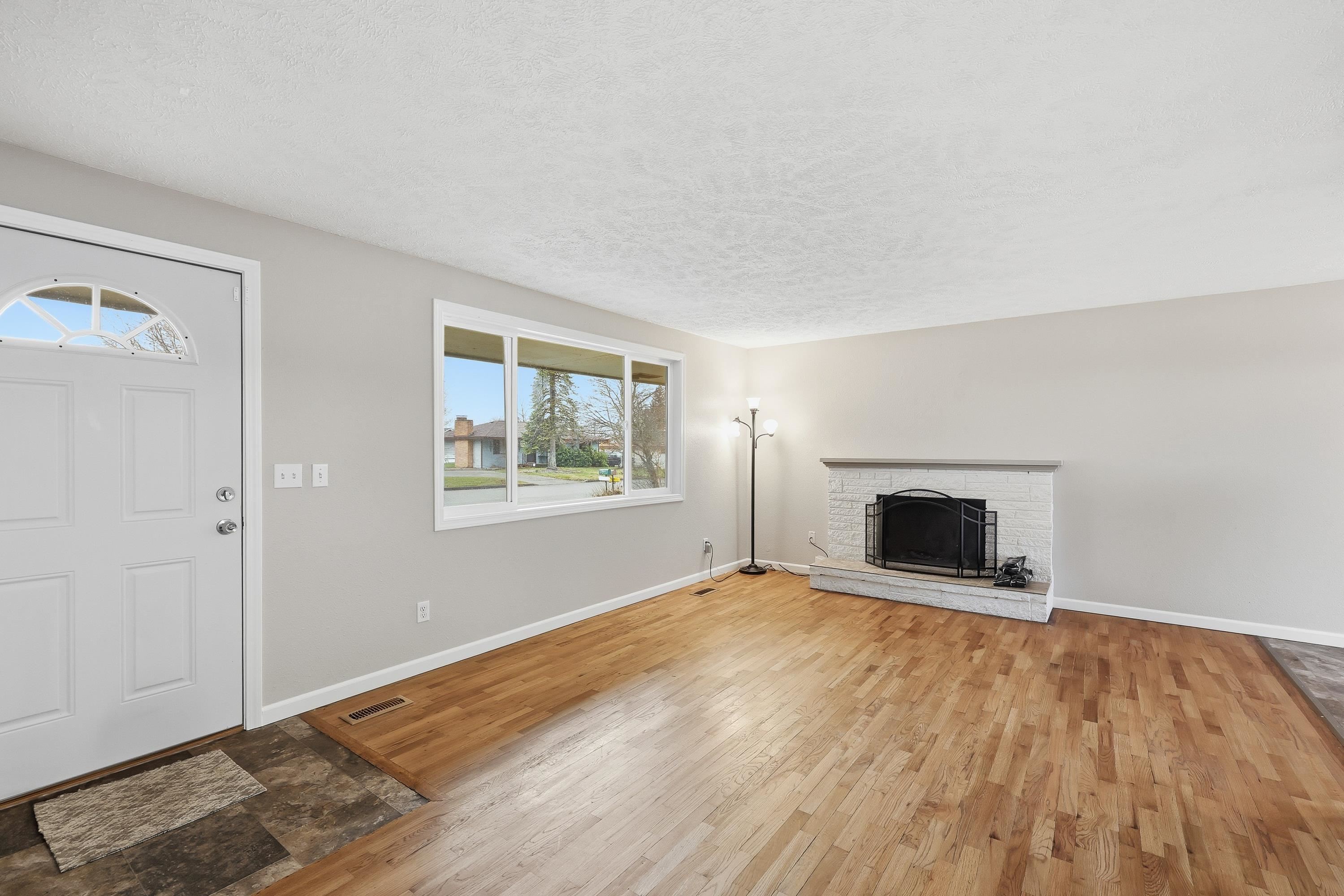 11619 E Buckeye Ave - Photo 6