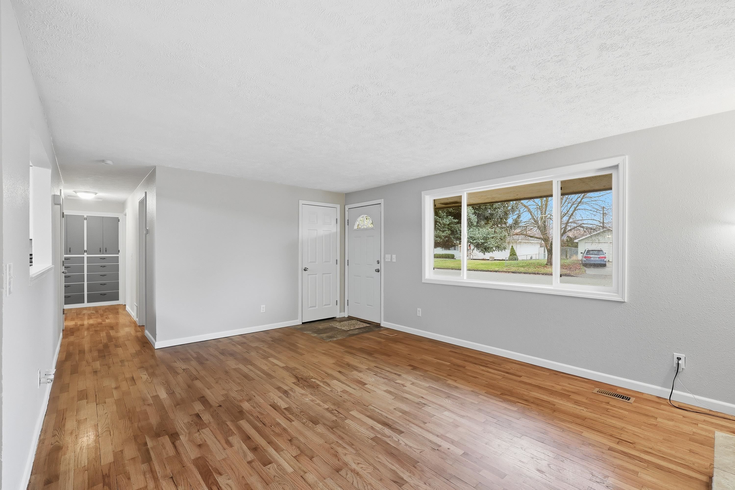 11619 E Buckeye Ave - Photo 9
