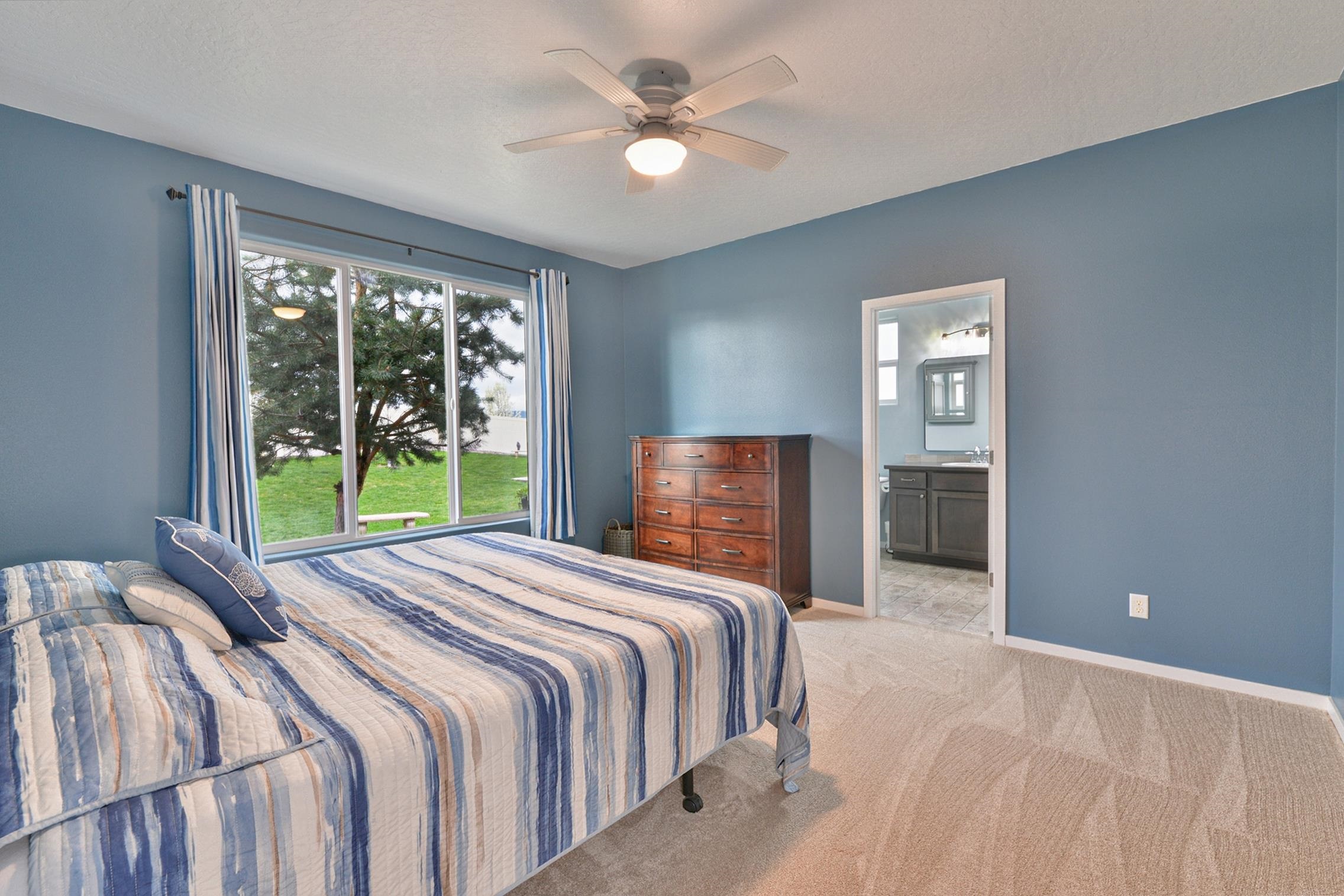 2019 N CARSON RANGE St - Photo 12