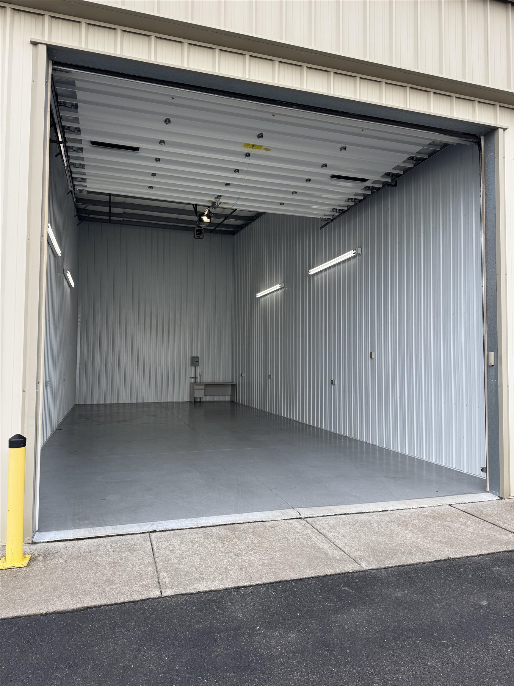 19410 E Broadway Ave - Photo 3
