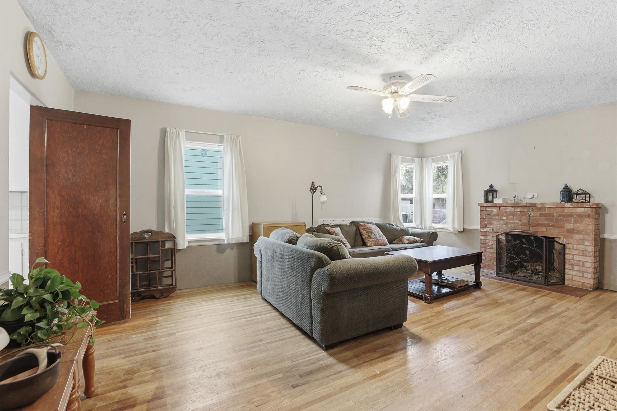 3110 N Jefferson St - Photo 4
