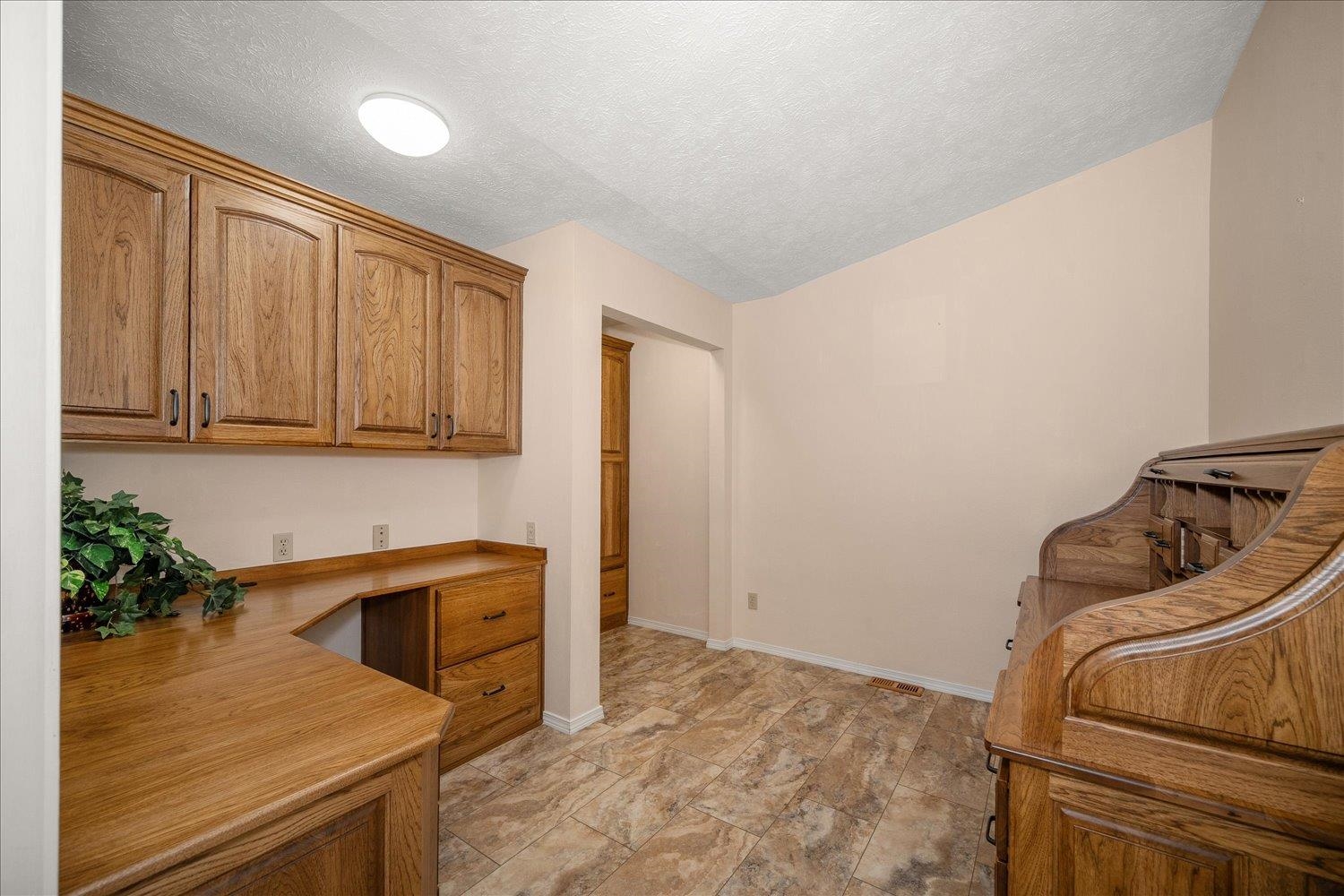 6710 N Prairie Crest Rd - Photo 22