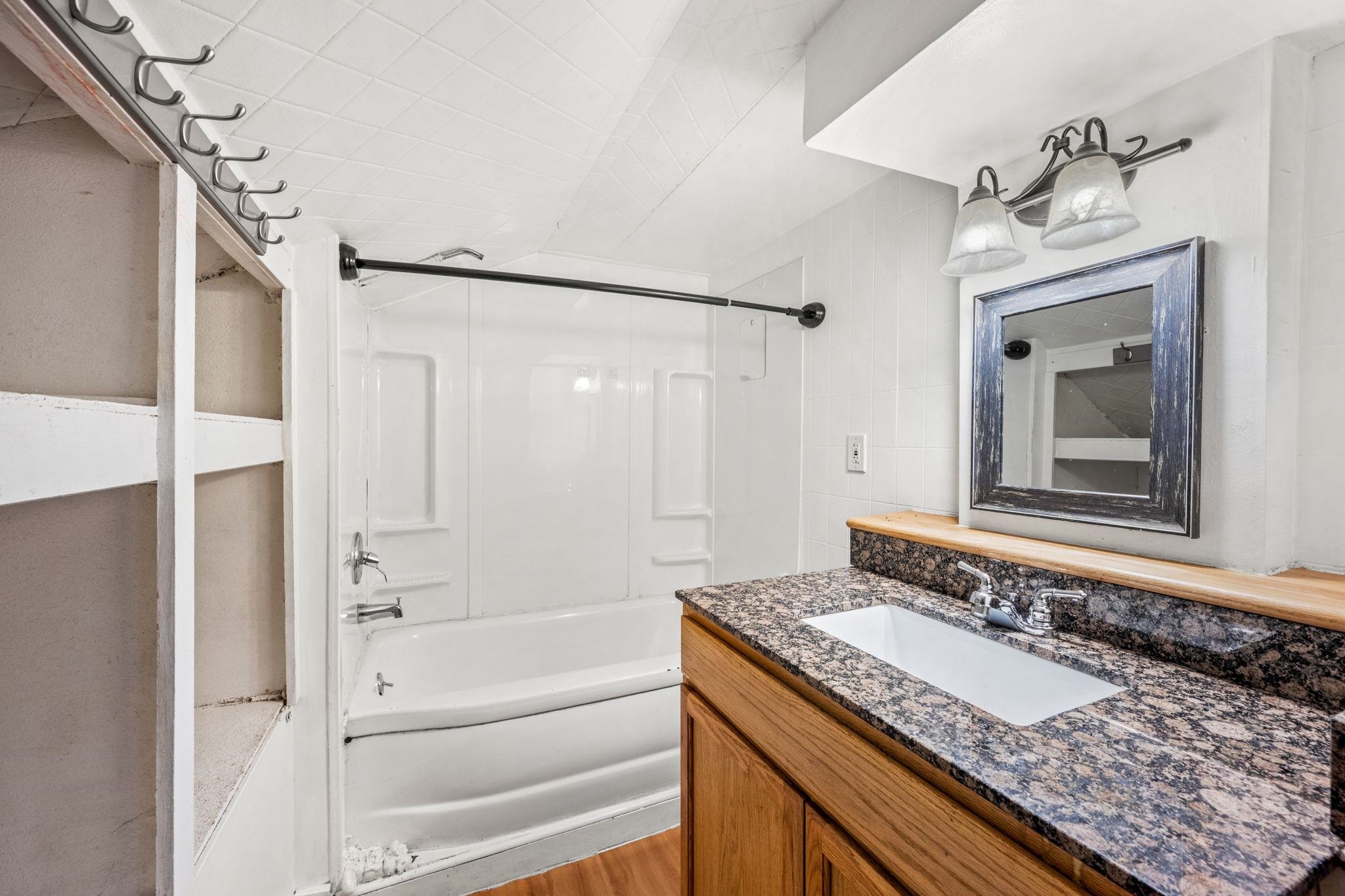 1831 N Woodruff Rd - Photo 27