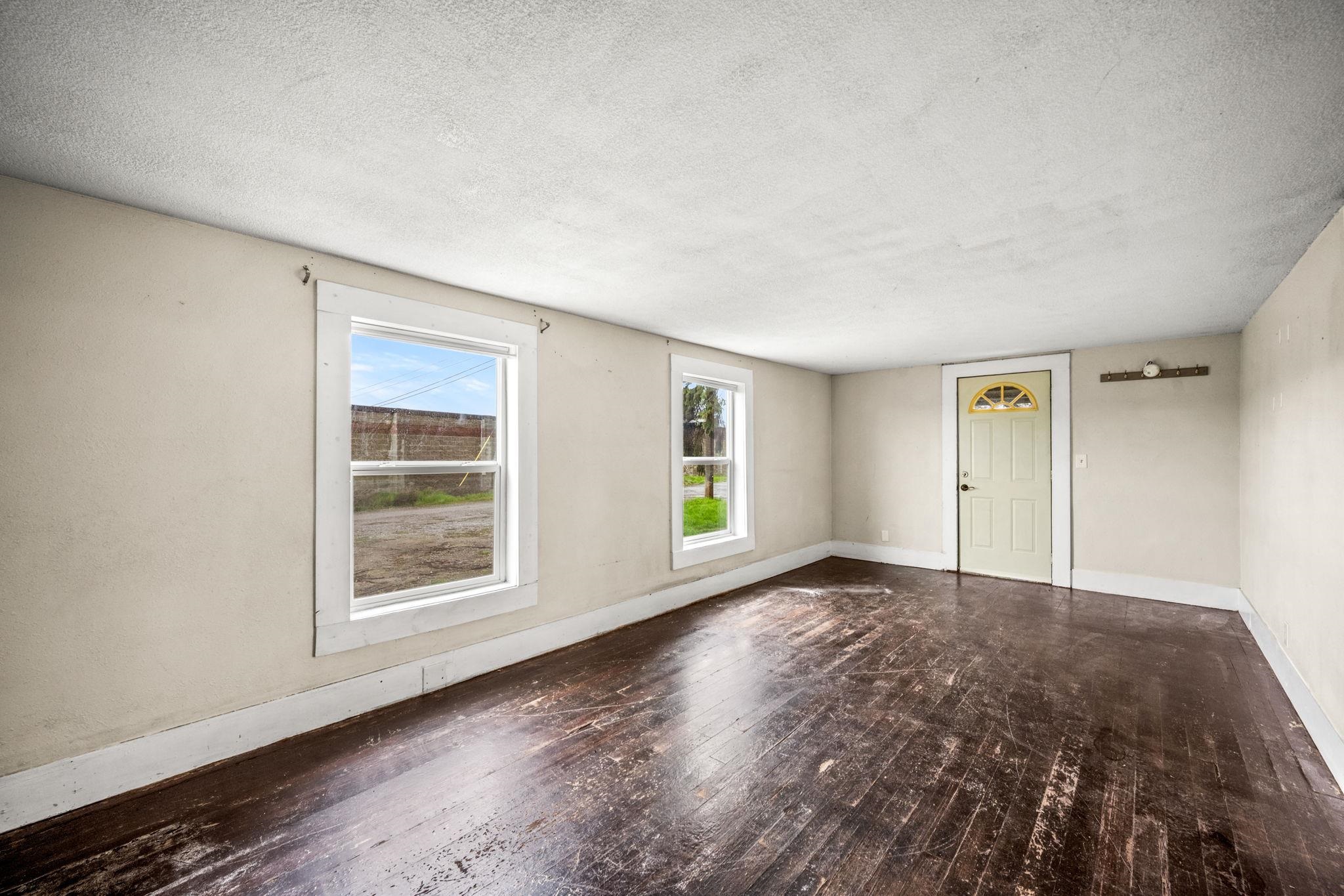 1831 N Woodruff Rd - Photo 7