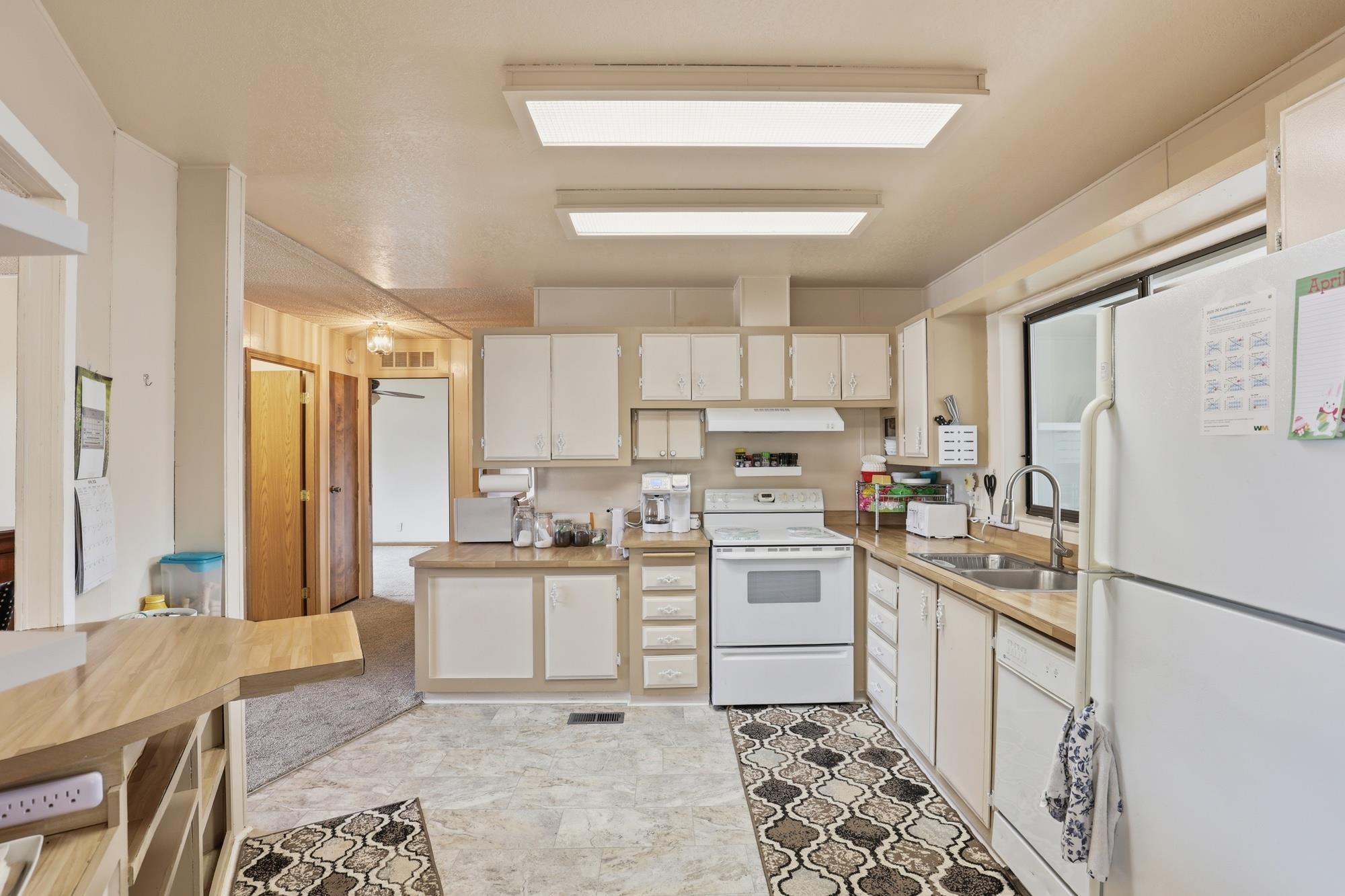 18720 E Fairview Ct - Photo 12