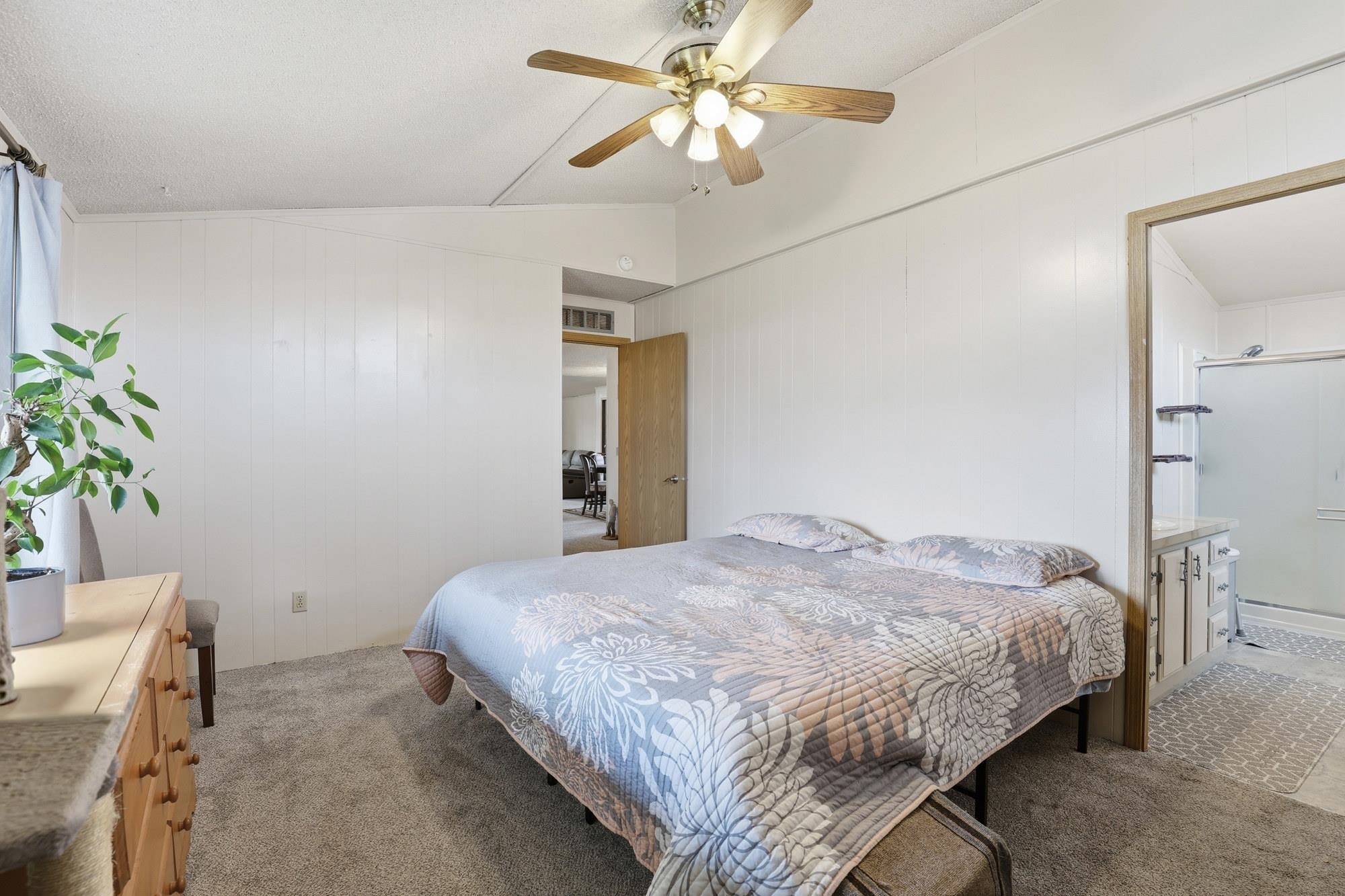 18720 E Fairview Ct - Photo 15