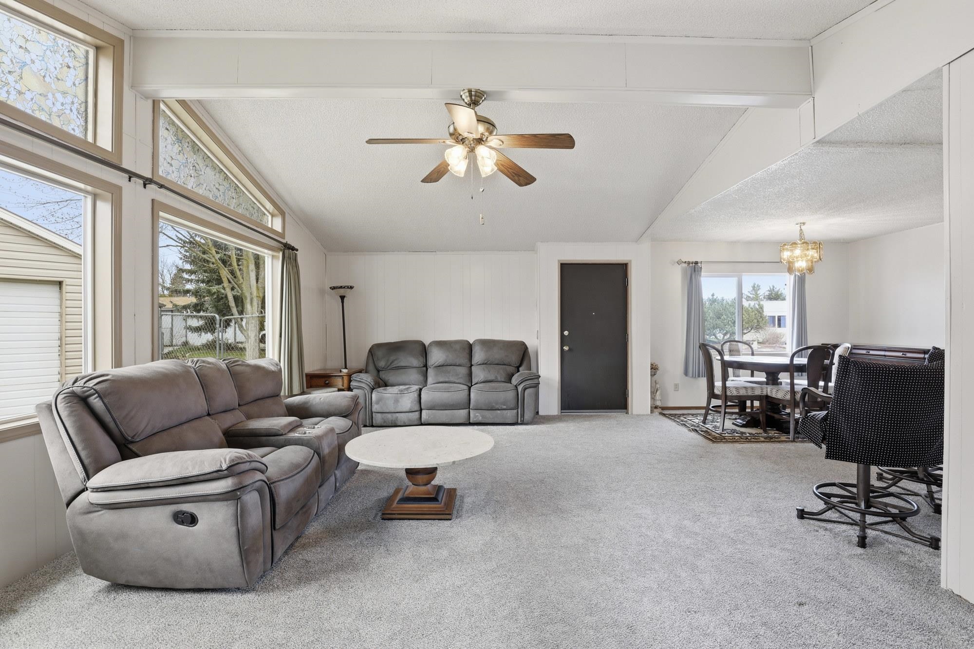 18720 E Fairview Ct - Photo 7