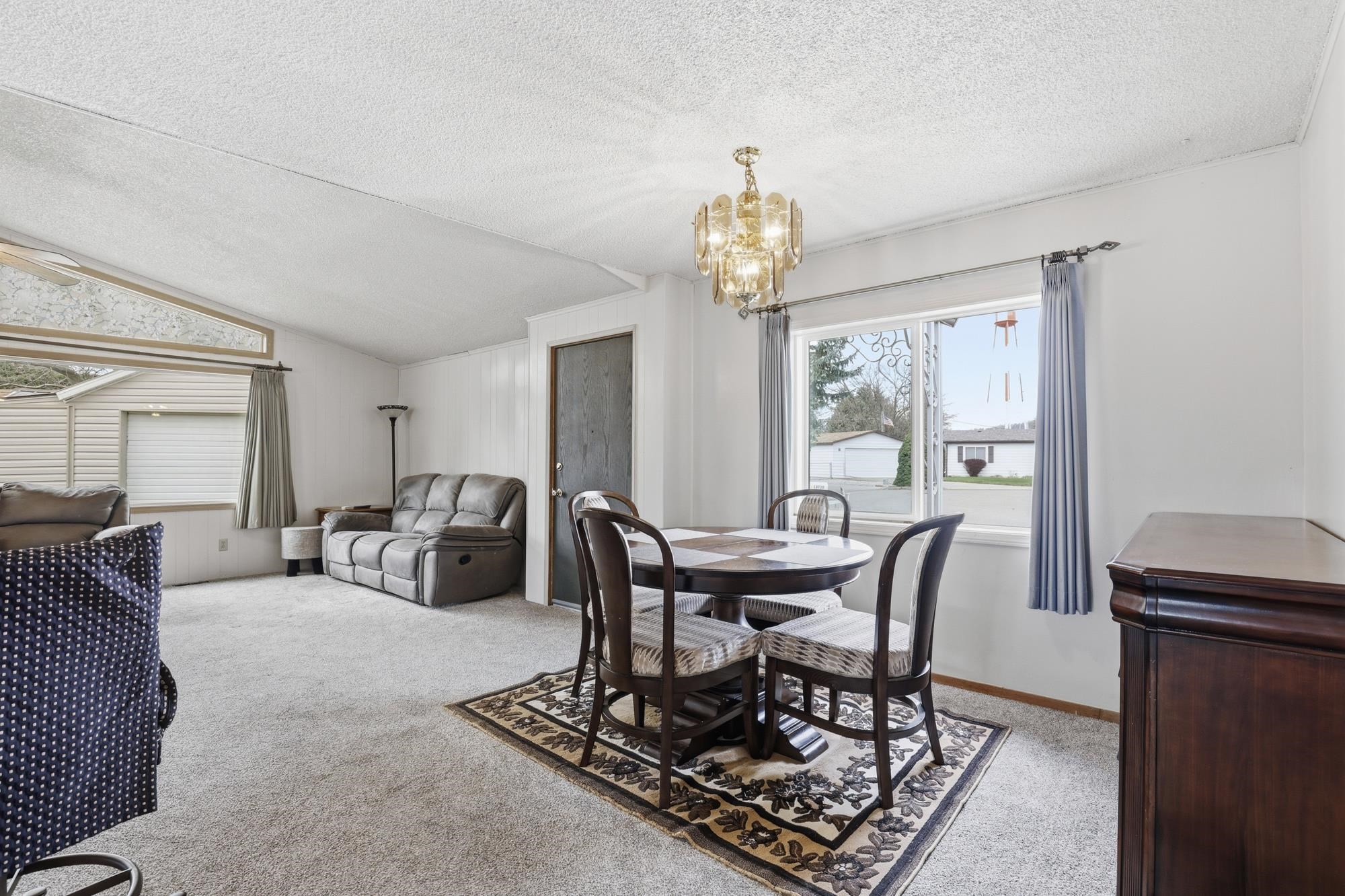 18720 E Fairview Ct - Photo 10