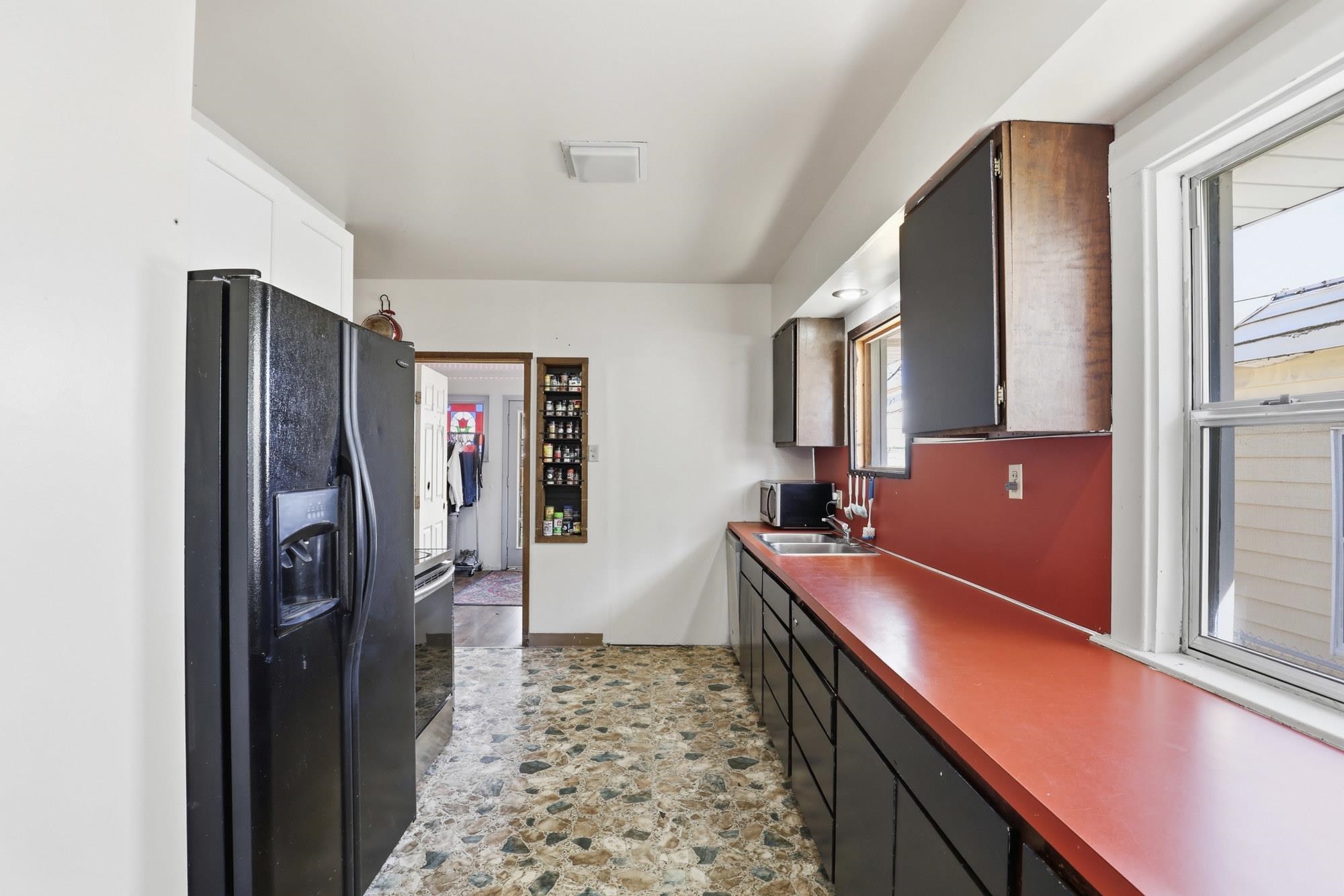 2216 W Dean Ave - Photo 8