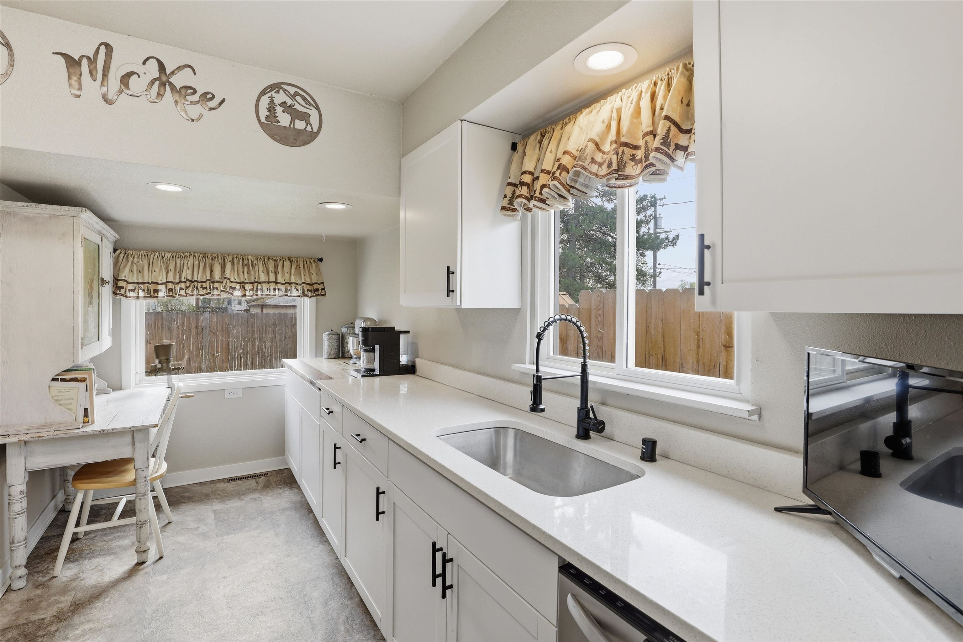4418 N Stevens St - Photo 11