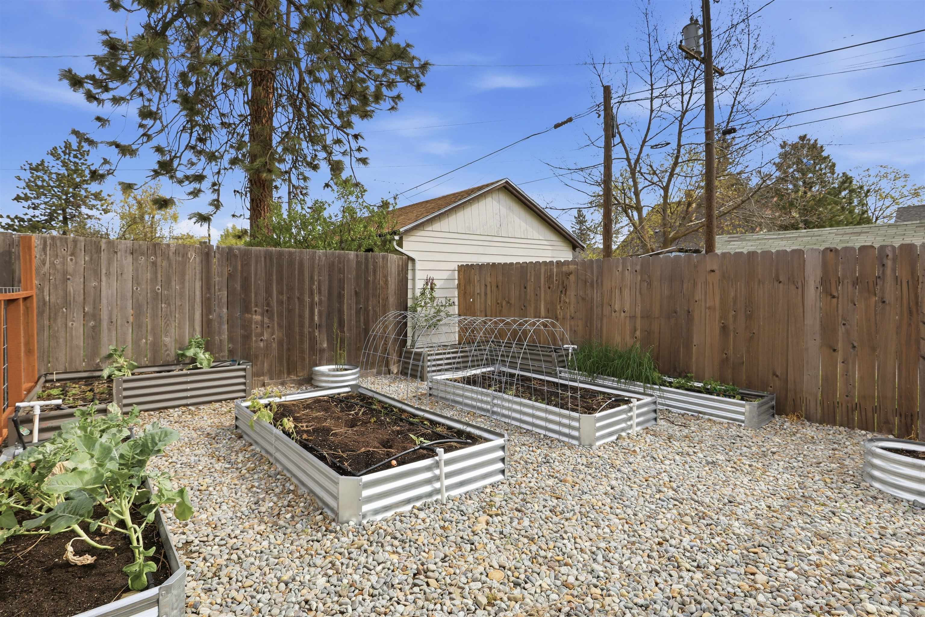 4418 N Stevens St - Photo 32