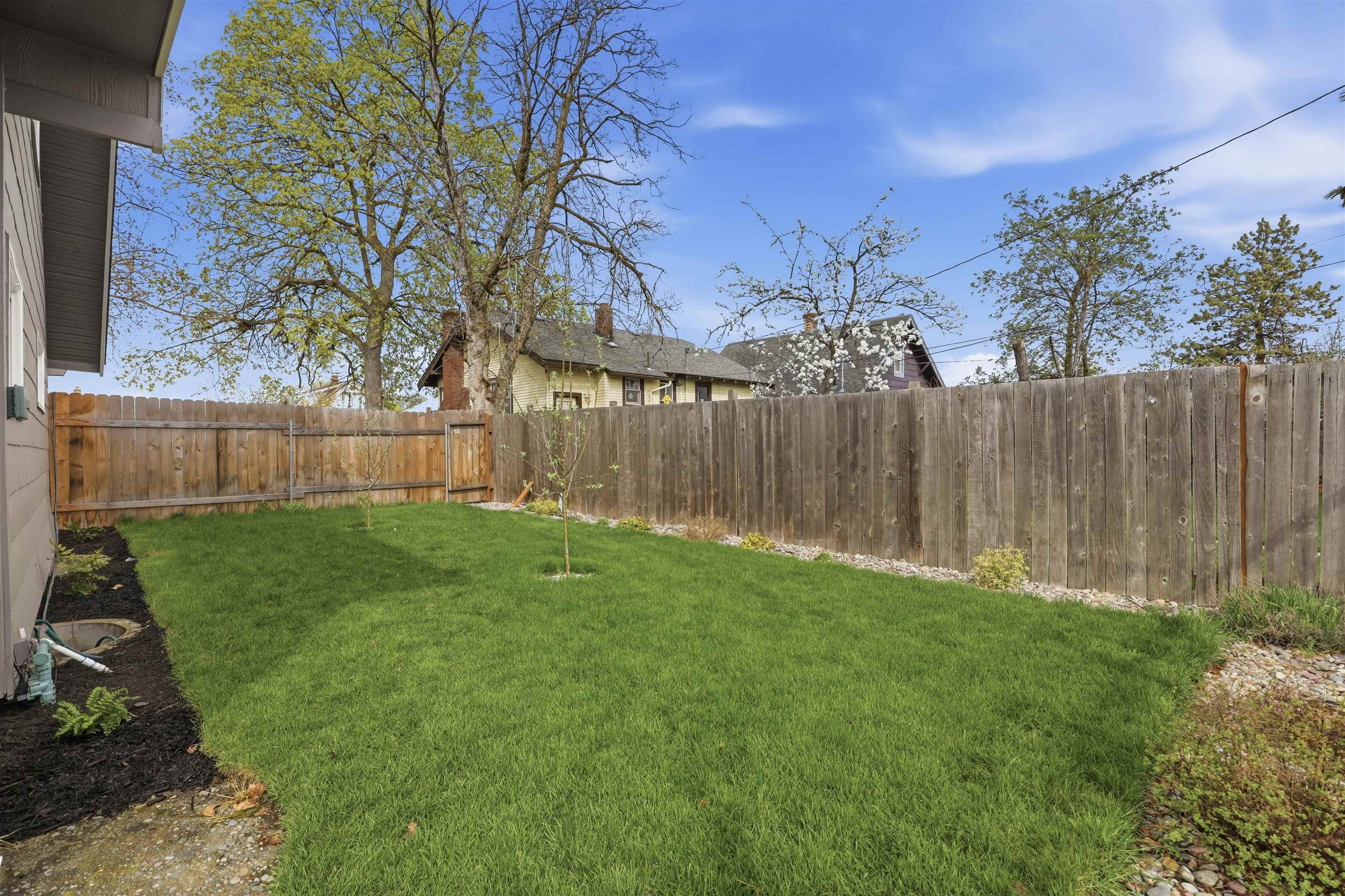 4418 N Stevens St - Photo 33