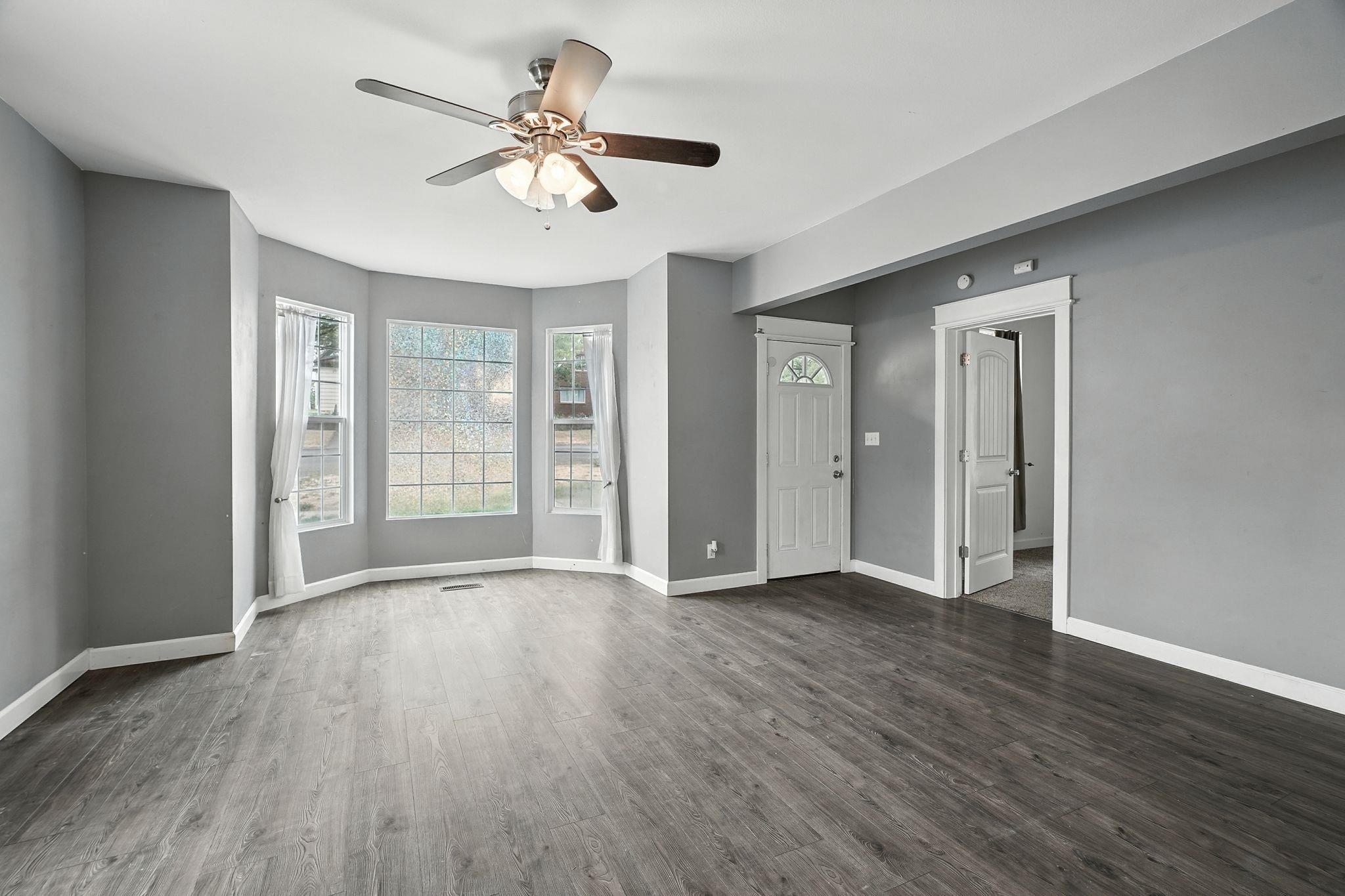 217 S Broadway St - Photo 11