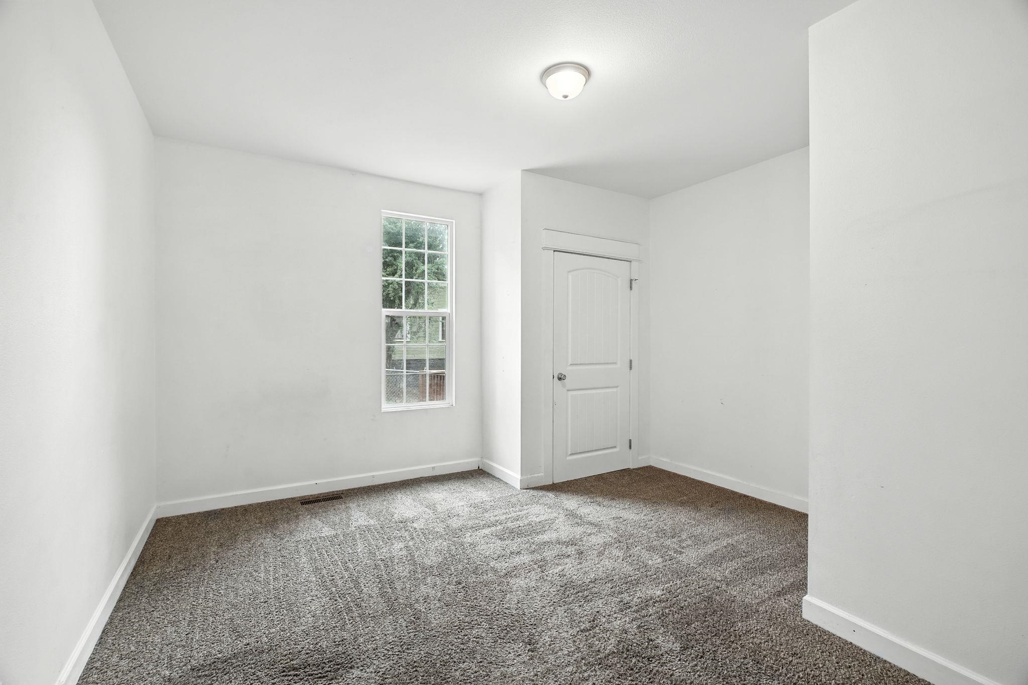 217 S Broadway St - Photo 25