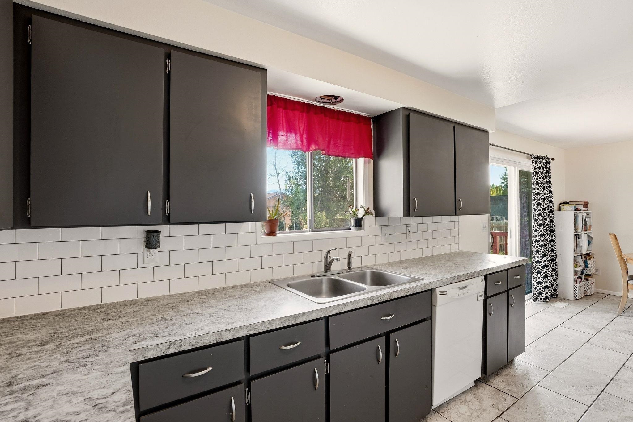 2021 S Calvin Rd - Photo 12
