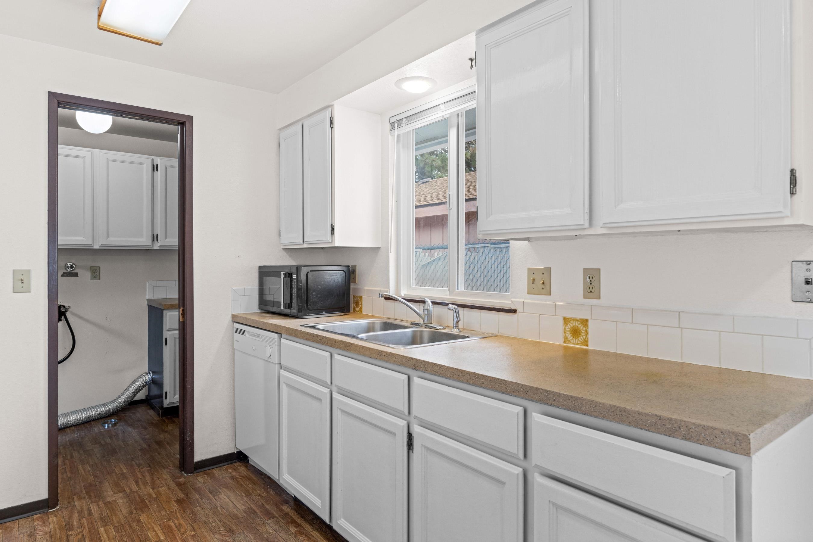 3142 E 31st Ave - Photo 7