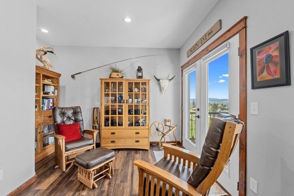 305 Maven Way - Photo 18