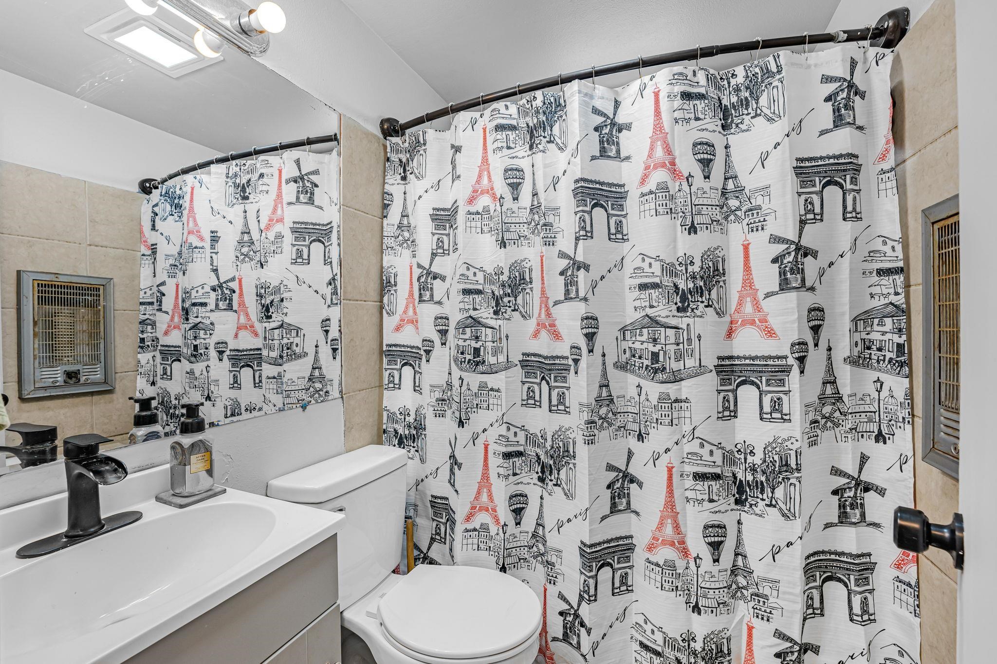 12707 E 8TH Ave - Photo 16