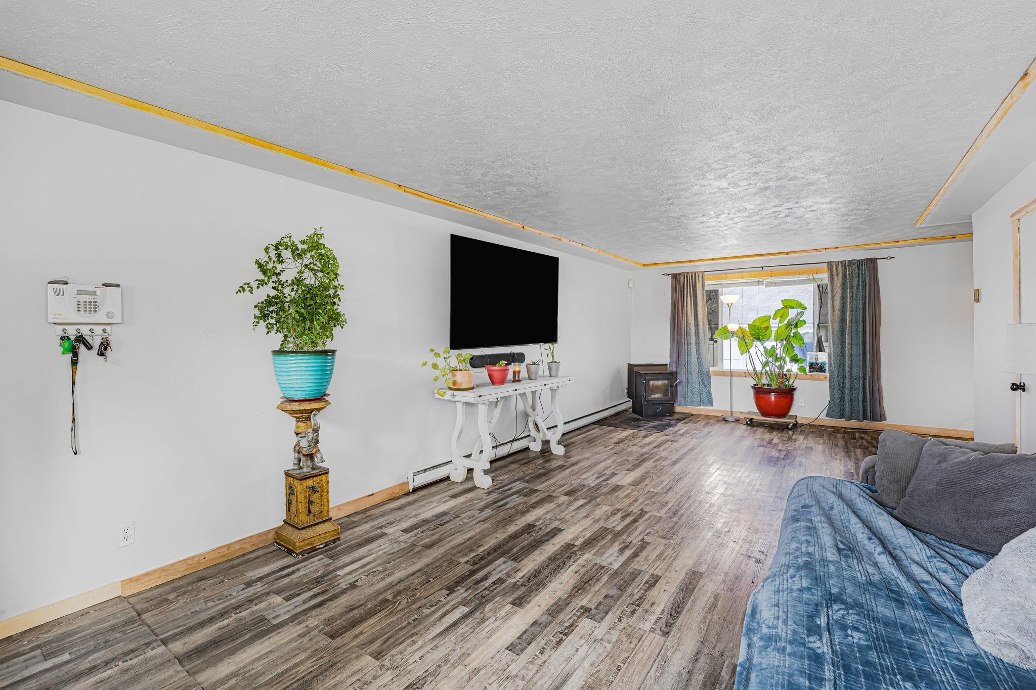 12707 E 8TH Ave - Photo 5