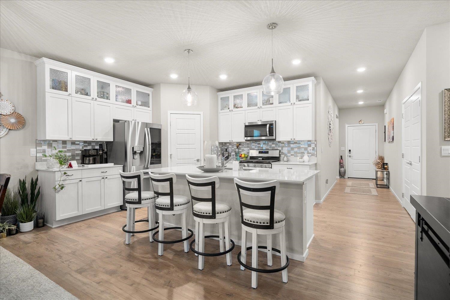 5904 W Youngstown Ln - Photo 4