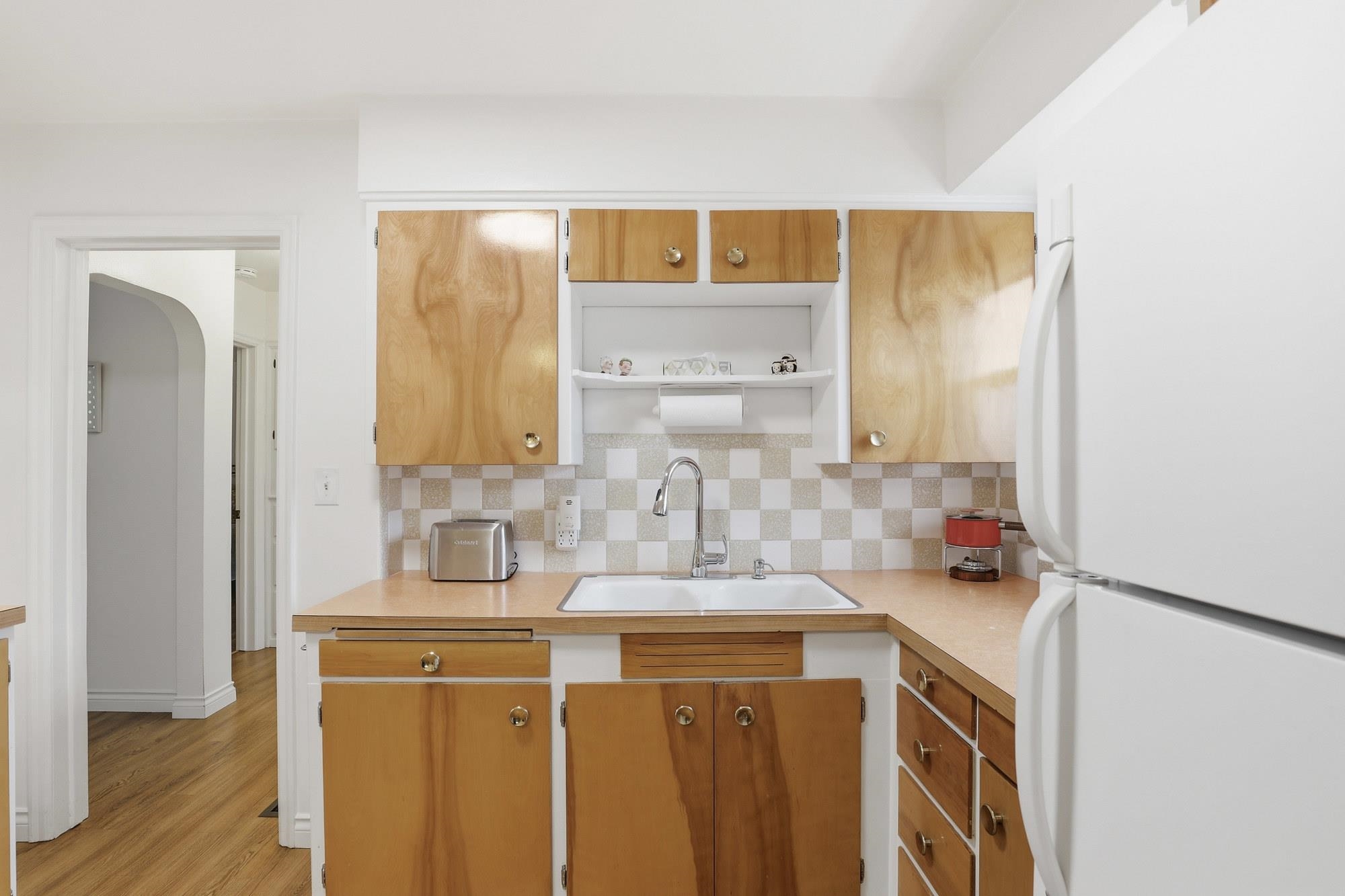 1107 E EMPIRE Ave - Photo 12