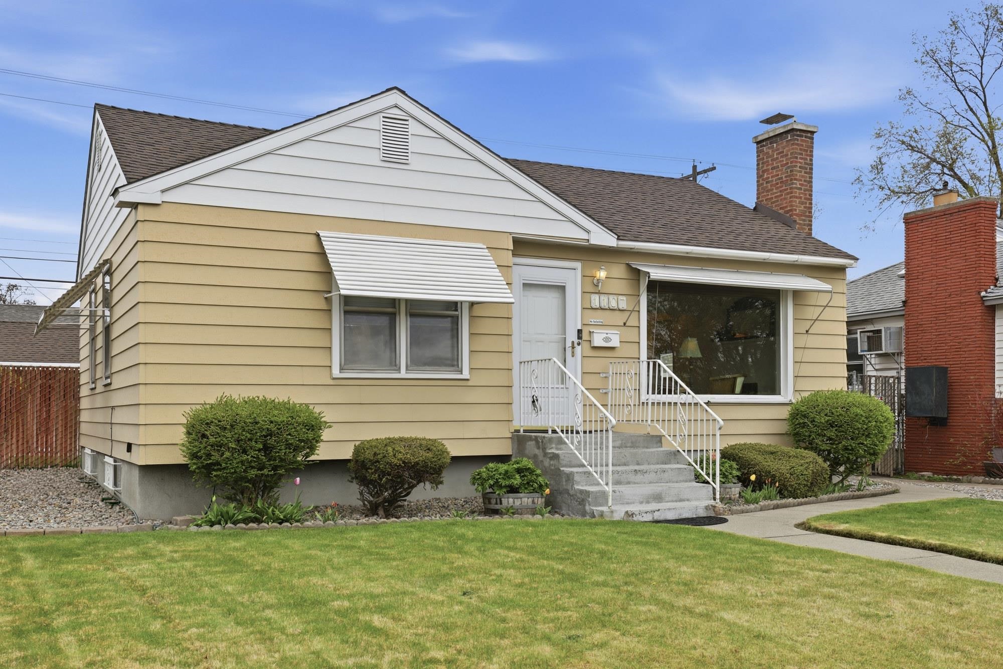 1107 E EMPIRE Ave - Photo 3